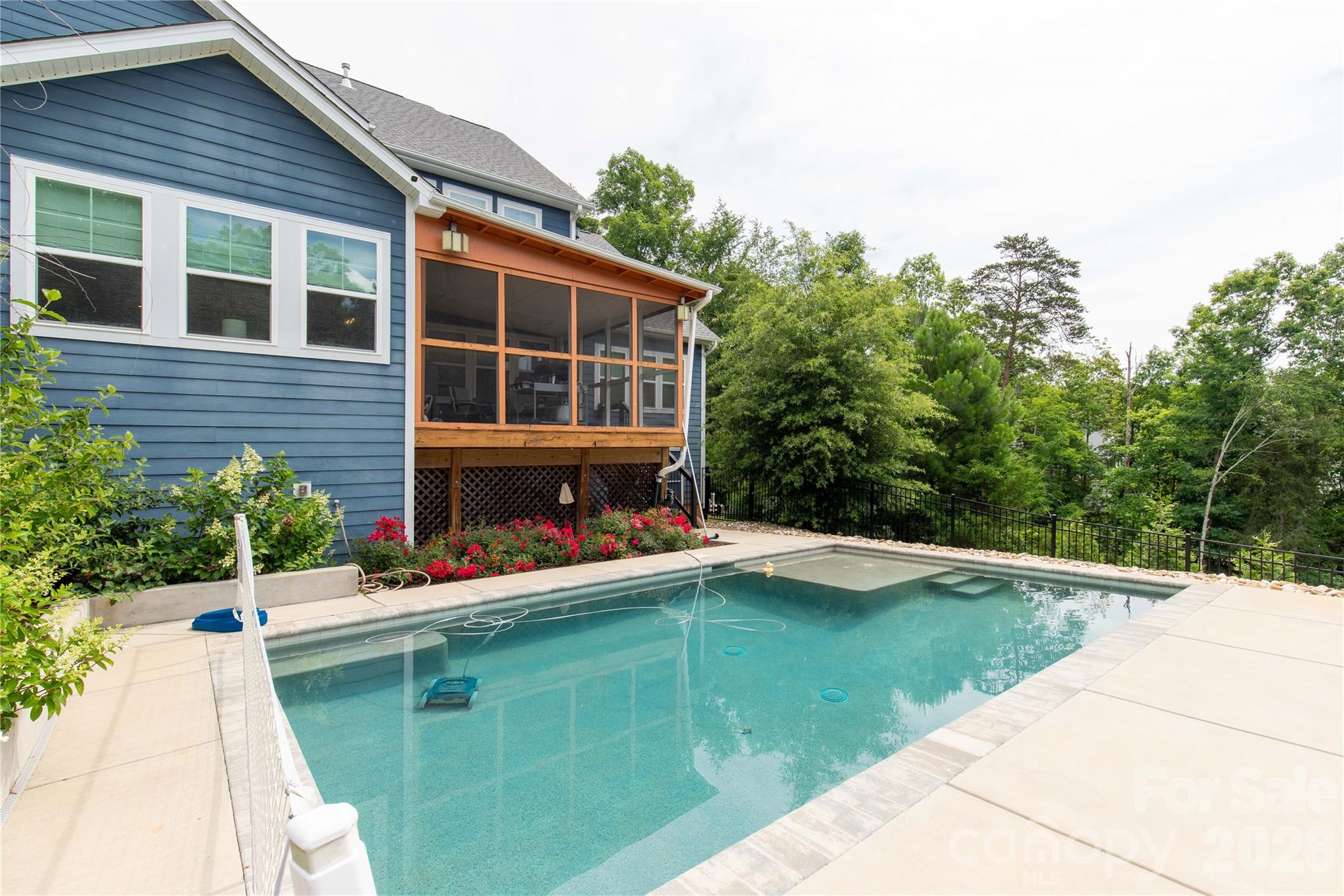 378 Squirrel Lane — Clover