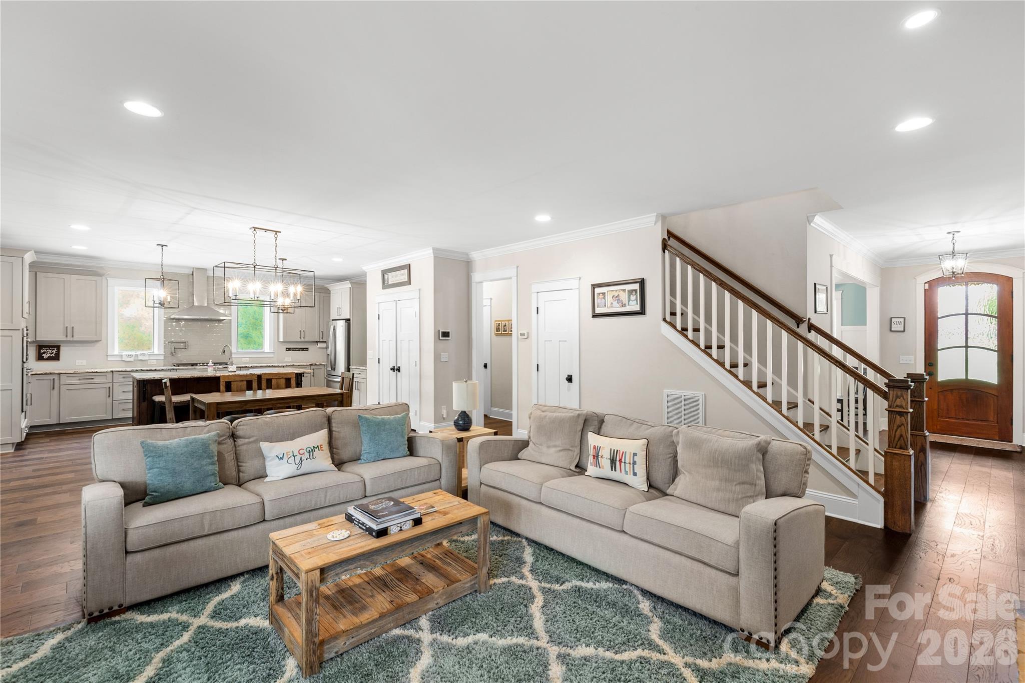 378 Squirrel Lane — Clover