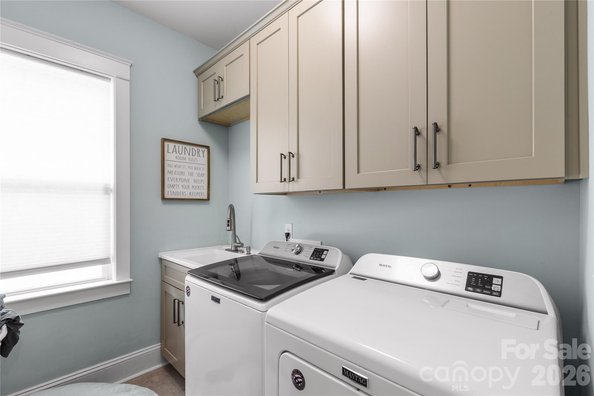 378 Squirrel Lane — Clover