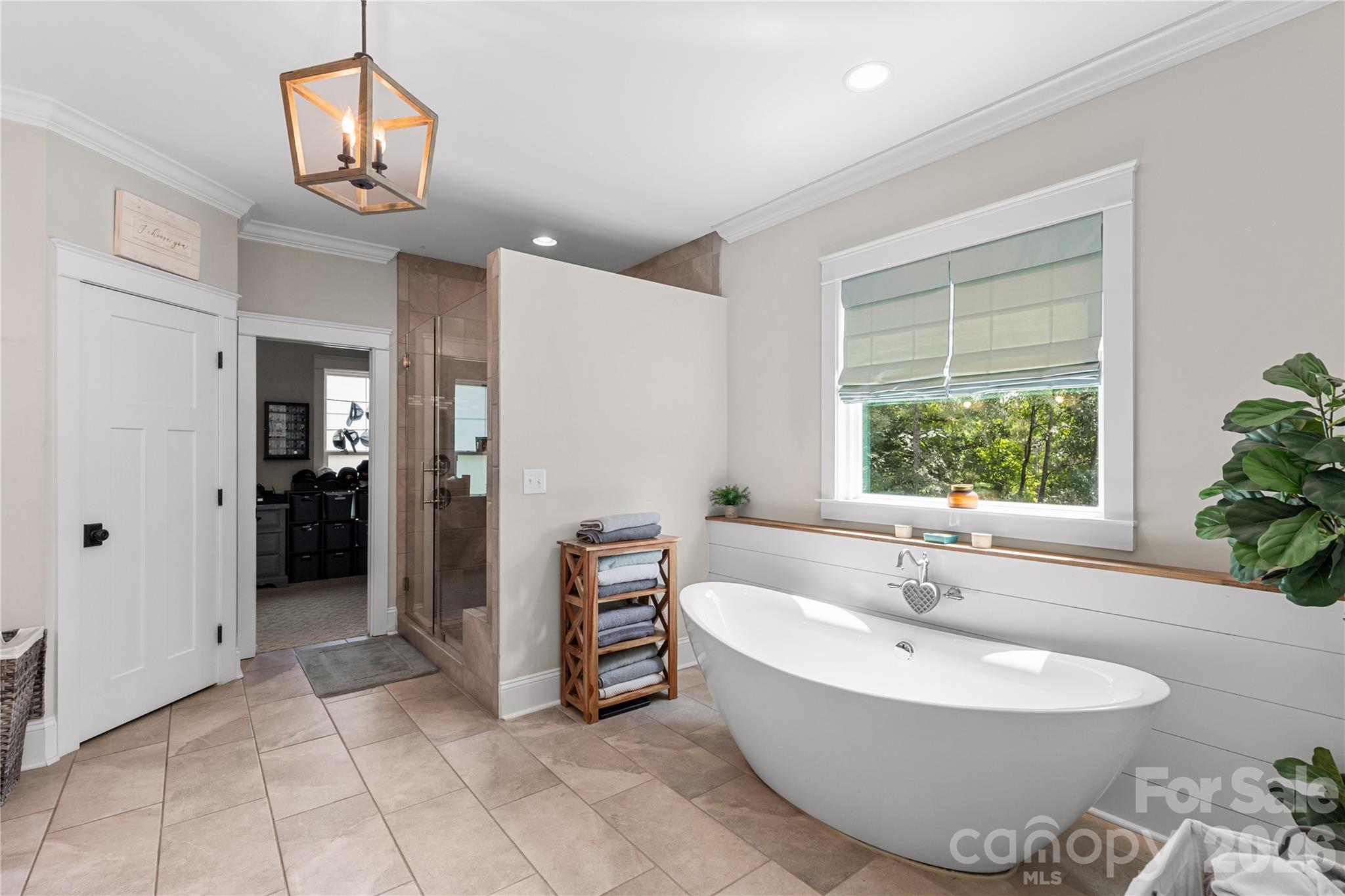 378 Squirrel Lane — Clover