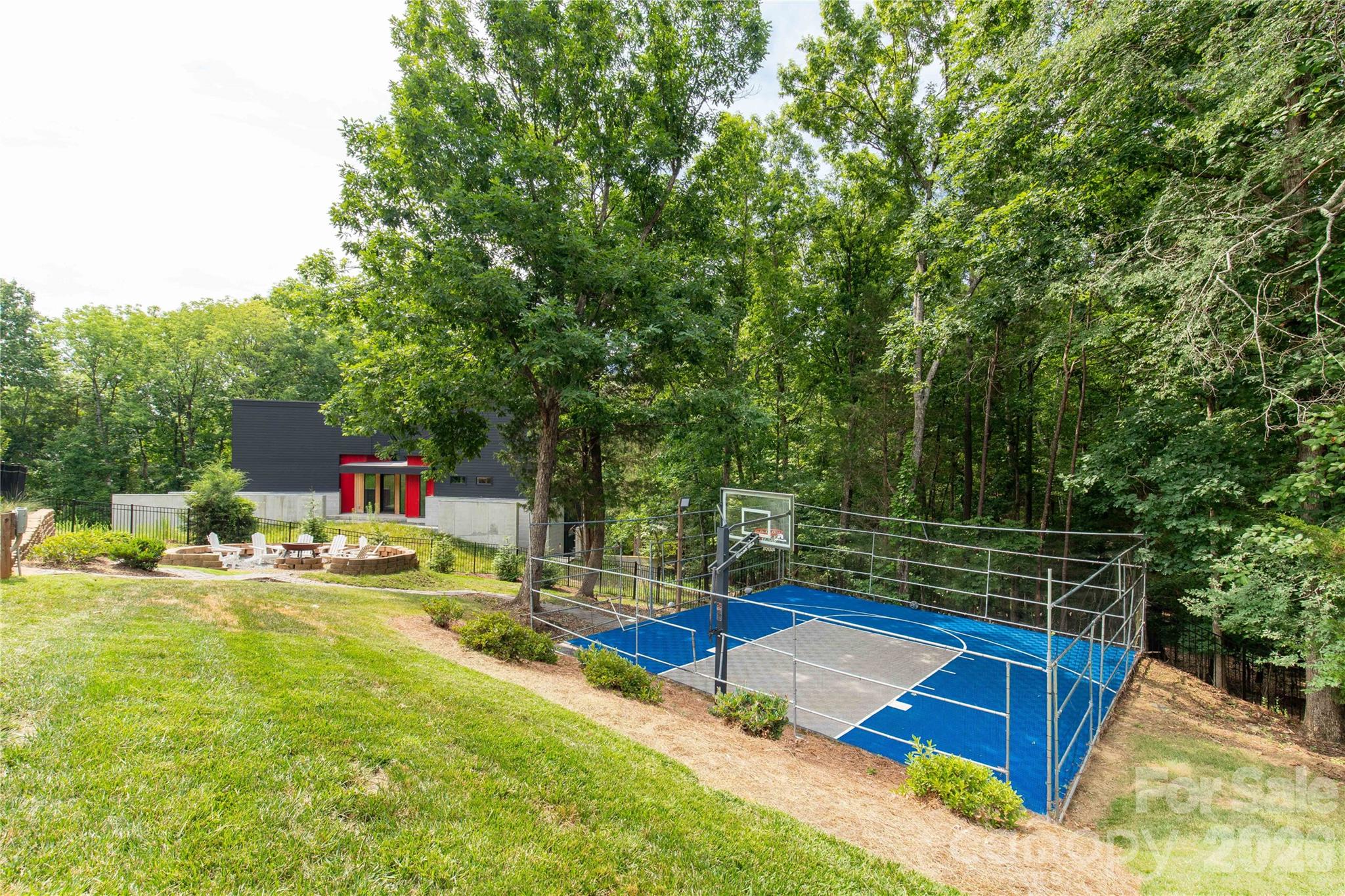 378 Squirrel Lane — Clover
