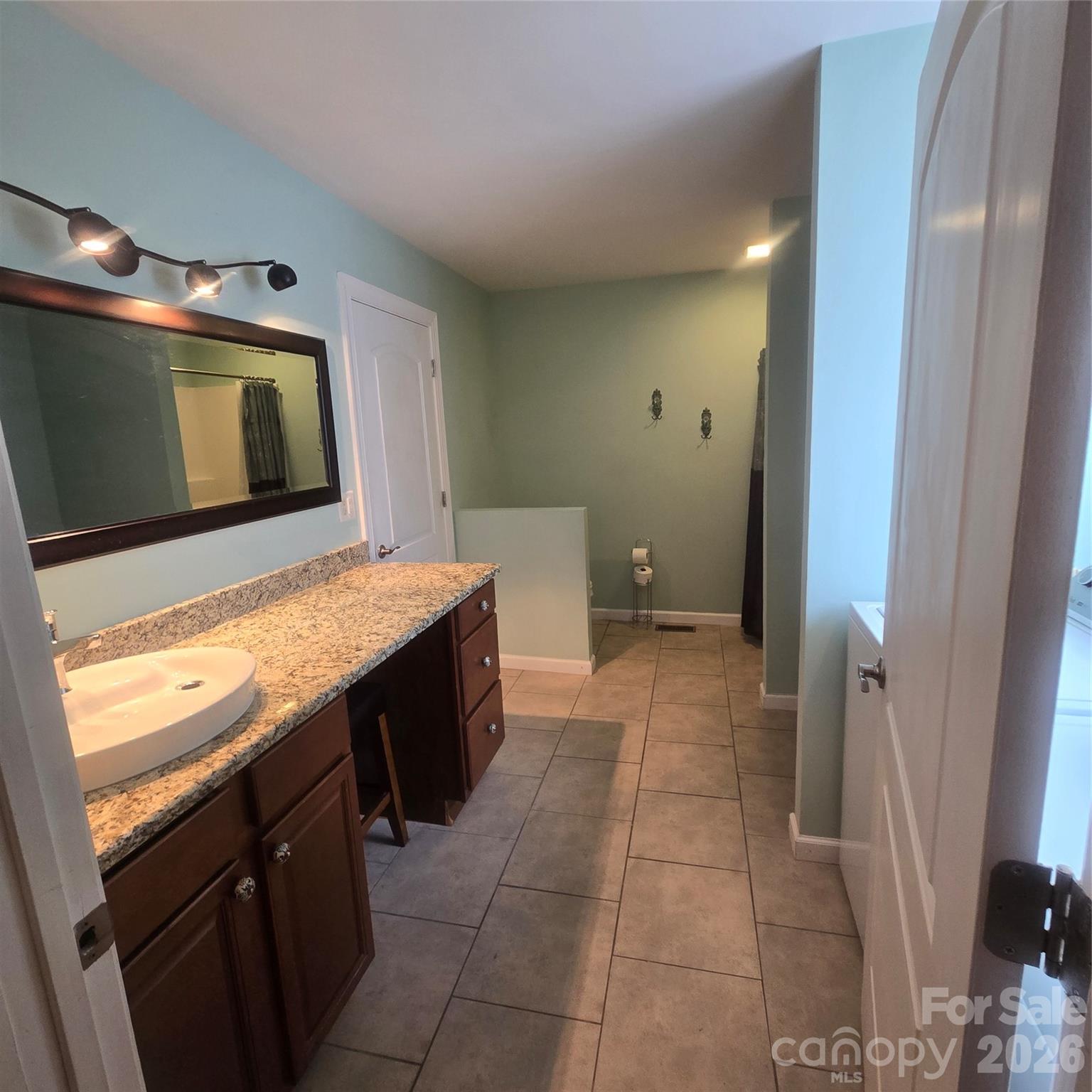 3972 S NC Hwy 127 Highway — Hickory