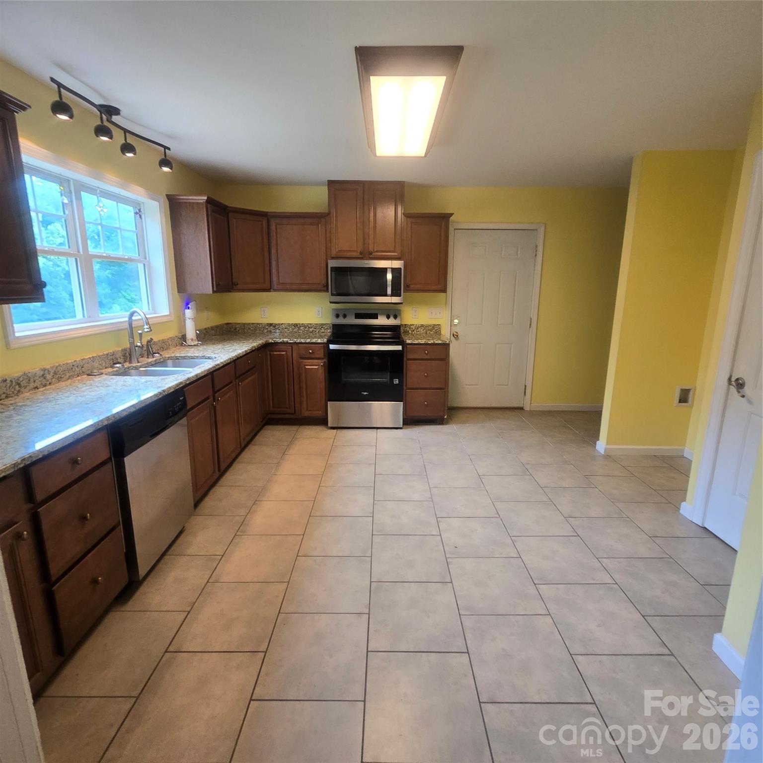 3972 S NC Hwy 127 Highway — Hickory
