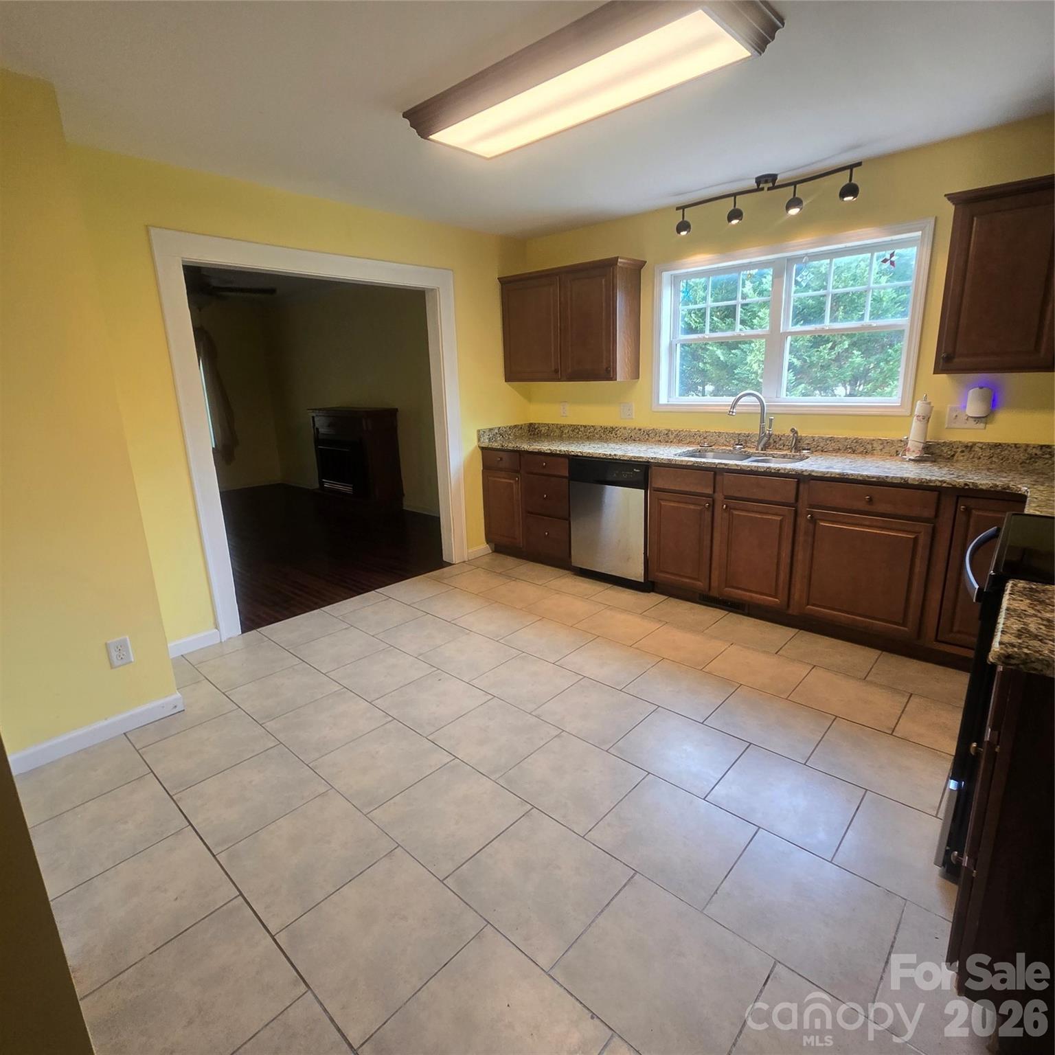 3972 S NC Hwy 127 Highway — Hickory