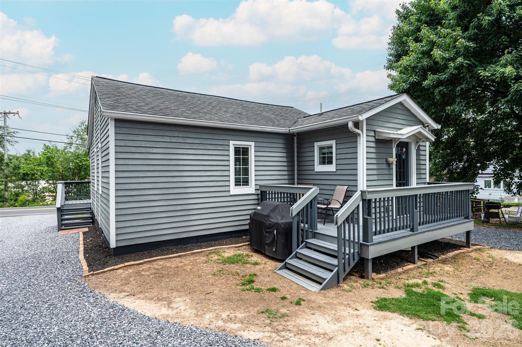233 Eastside Drive — Statesville