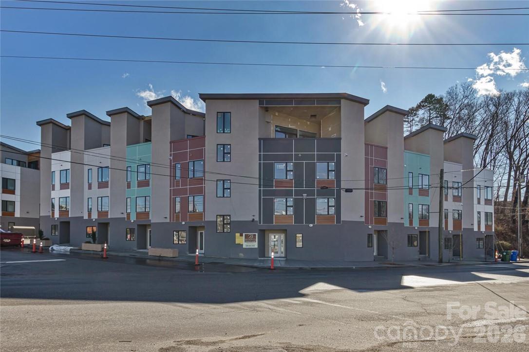 102 Southside Avenue #15 — Asheville