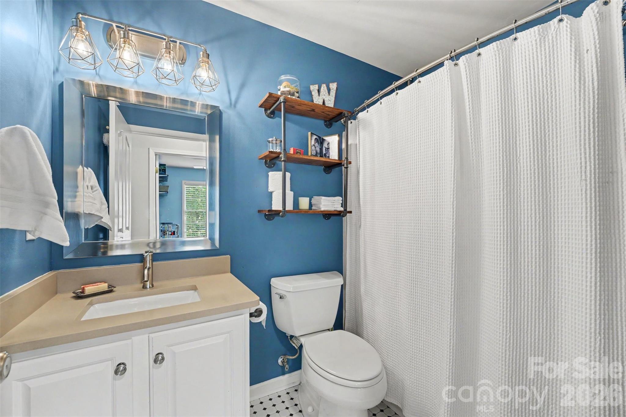 10112 Truitt Court — Huntersville
