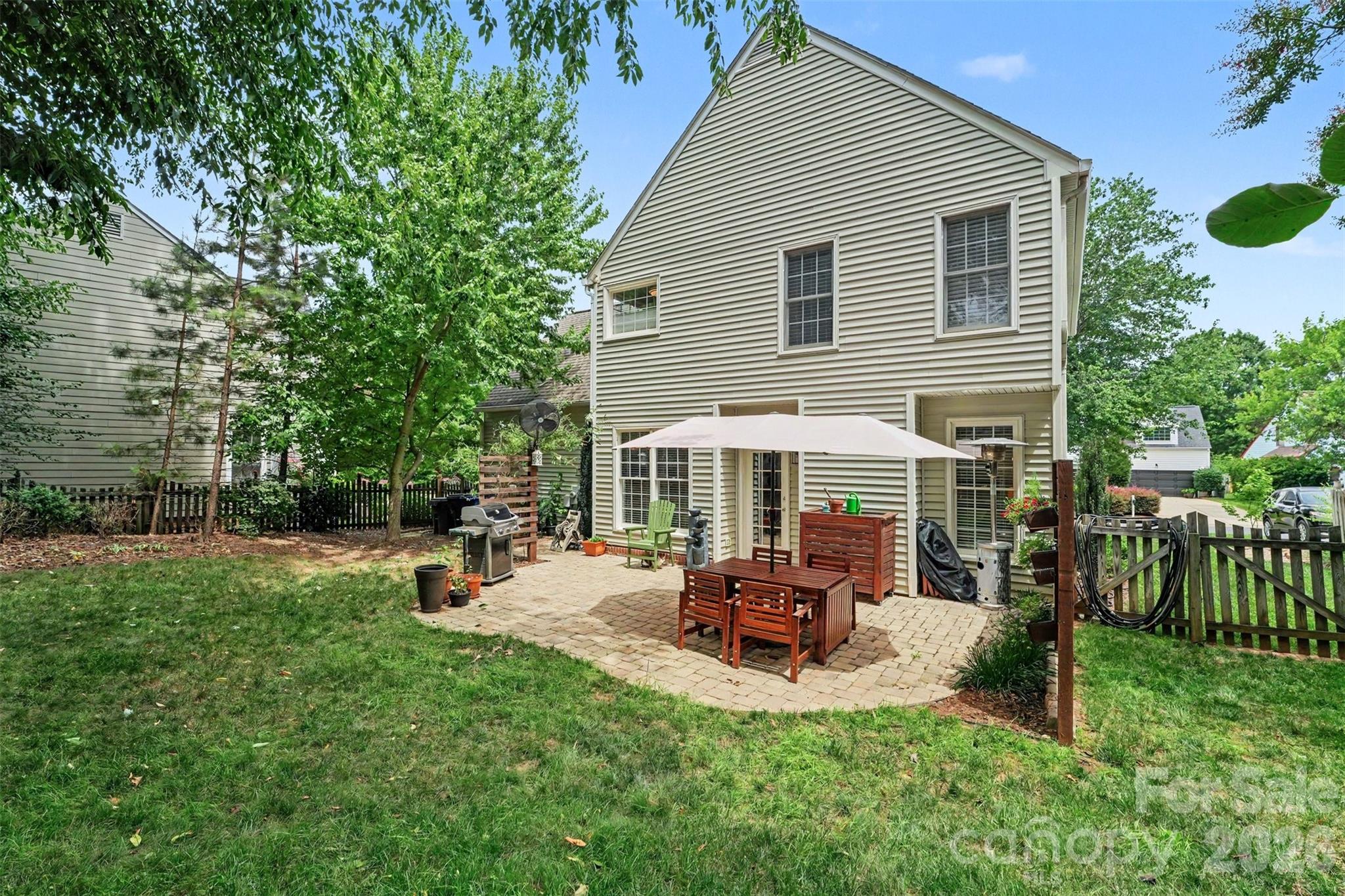 10112 Truitt Court — Huntersville