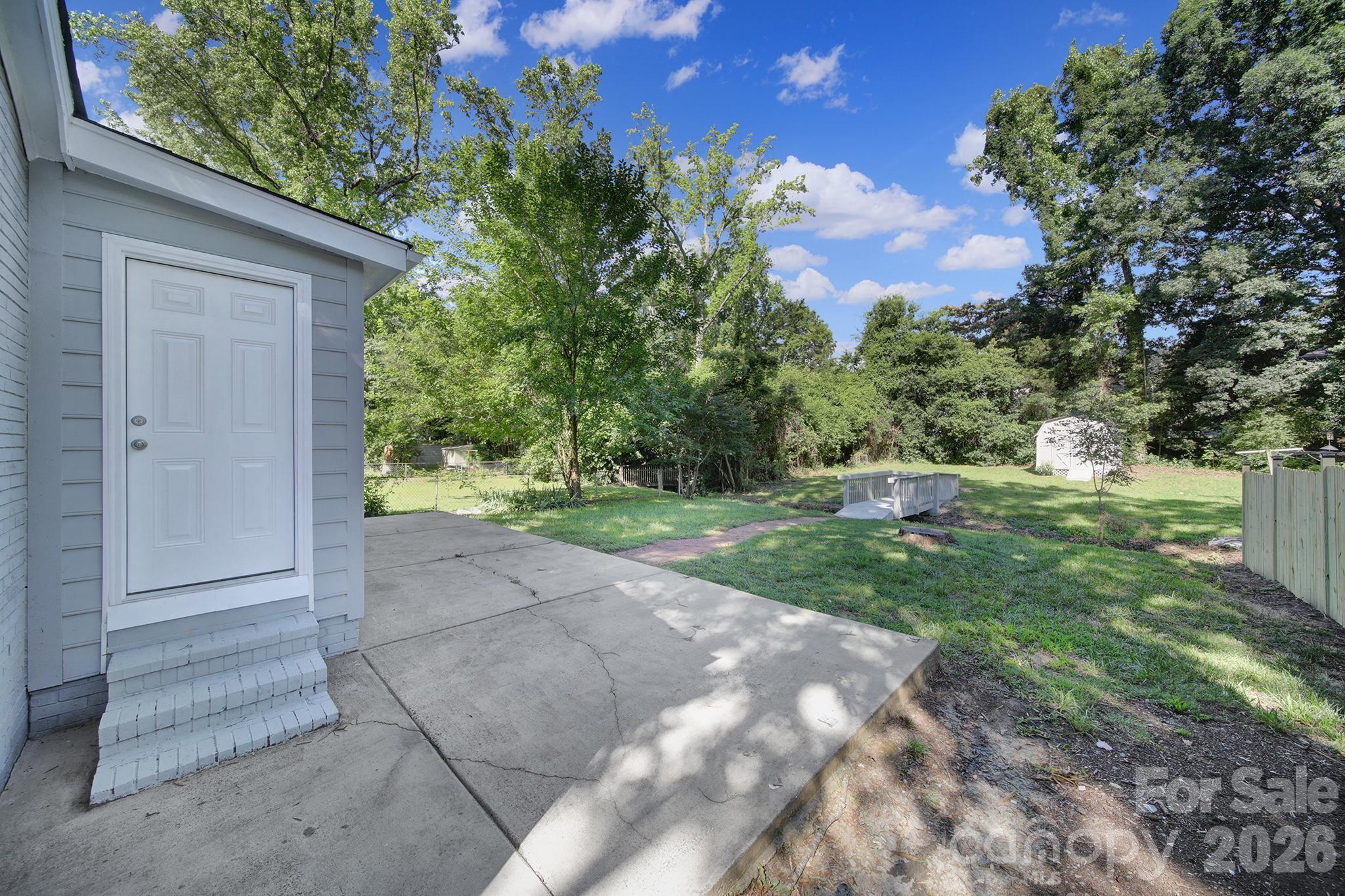 1801 Dallas Avenue — Charlotte