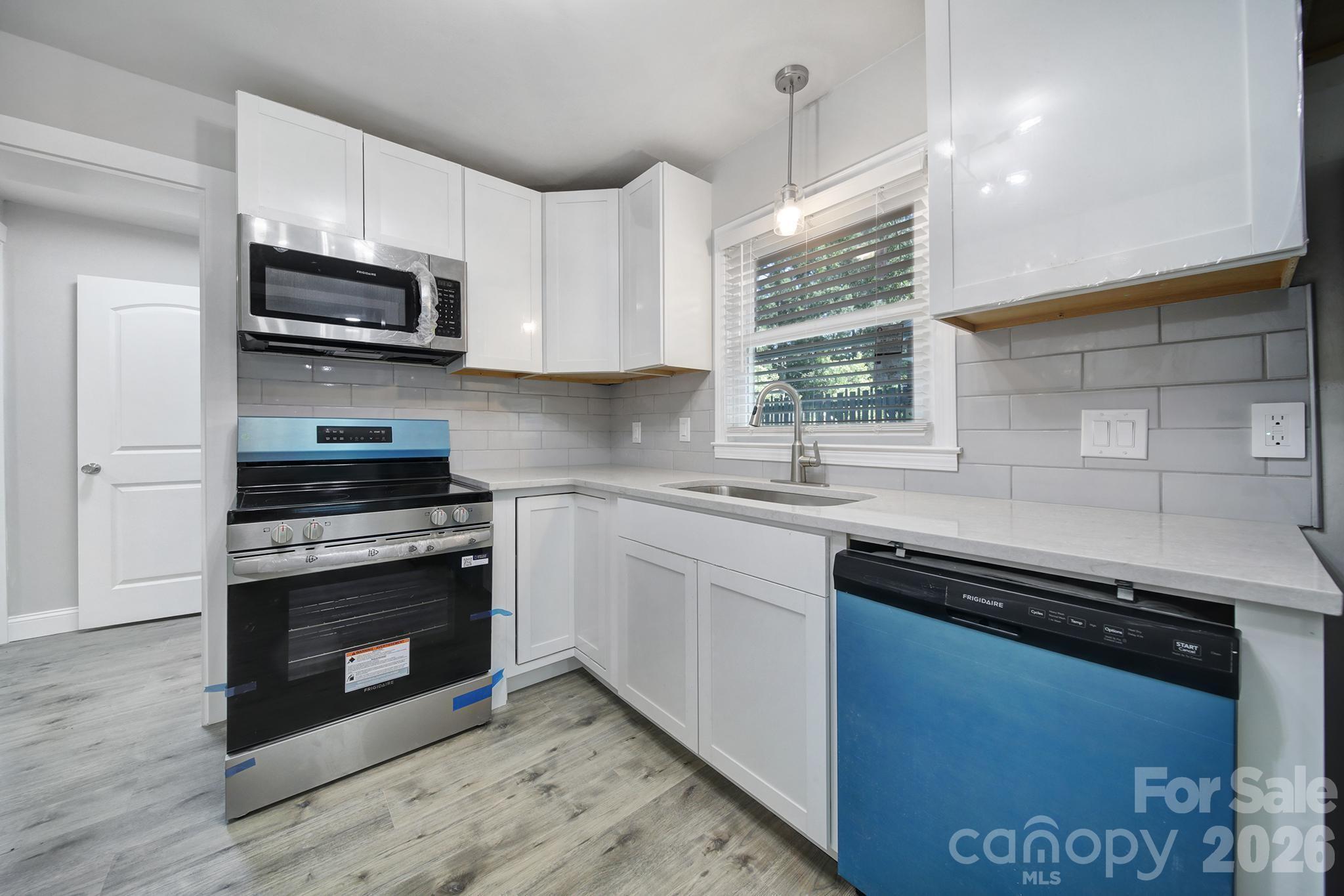 1801 Dallas Avenue — Charlotte
