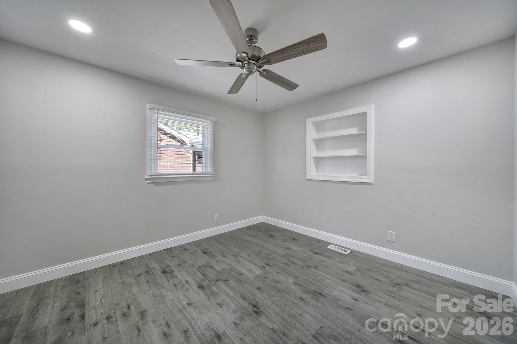1801 Dallas Avenue — Charlotte