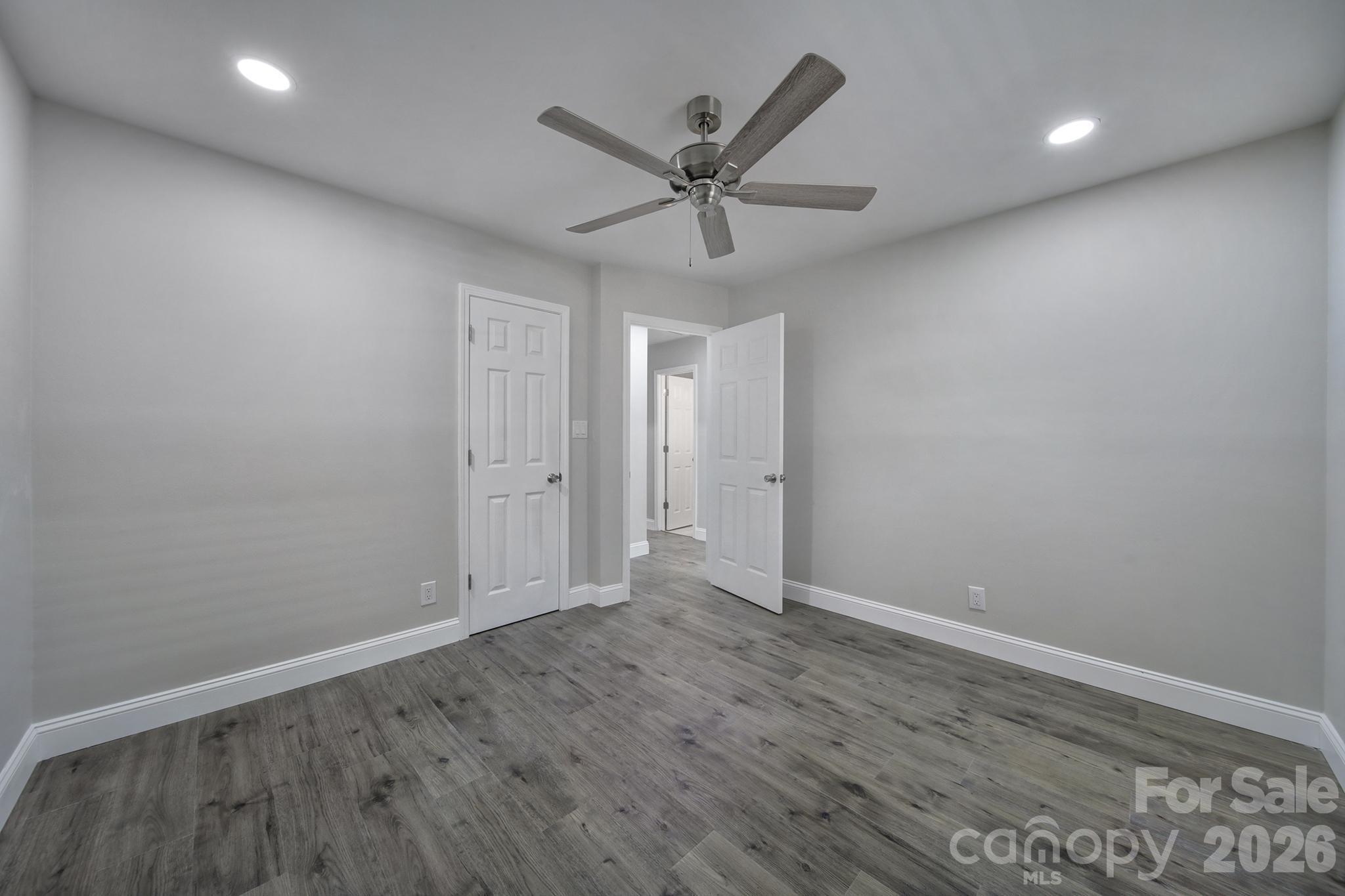 1801 Dallas Avenue — Charlotte