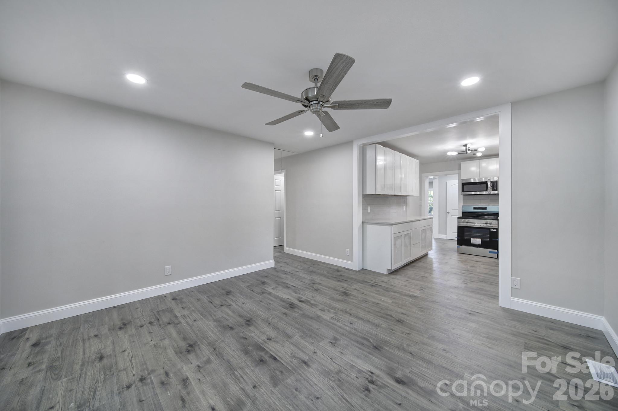 1801 Dallas Avenue — Charlotte