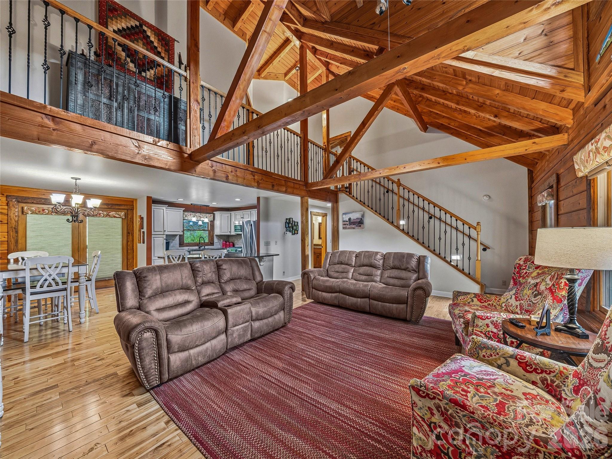 961 Wilson Branch Road — Mars Hill