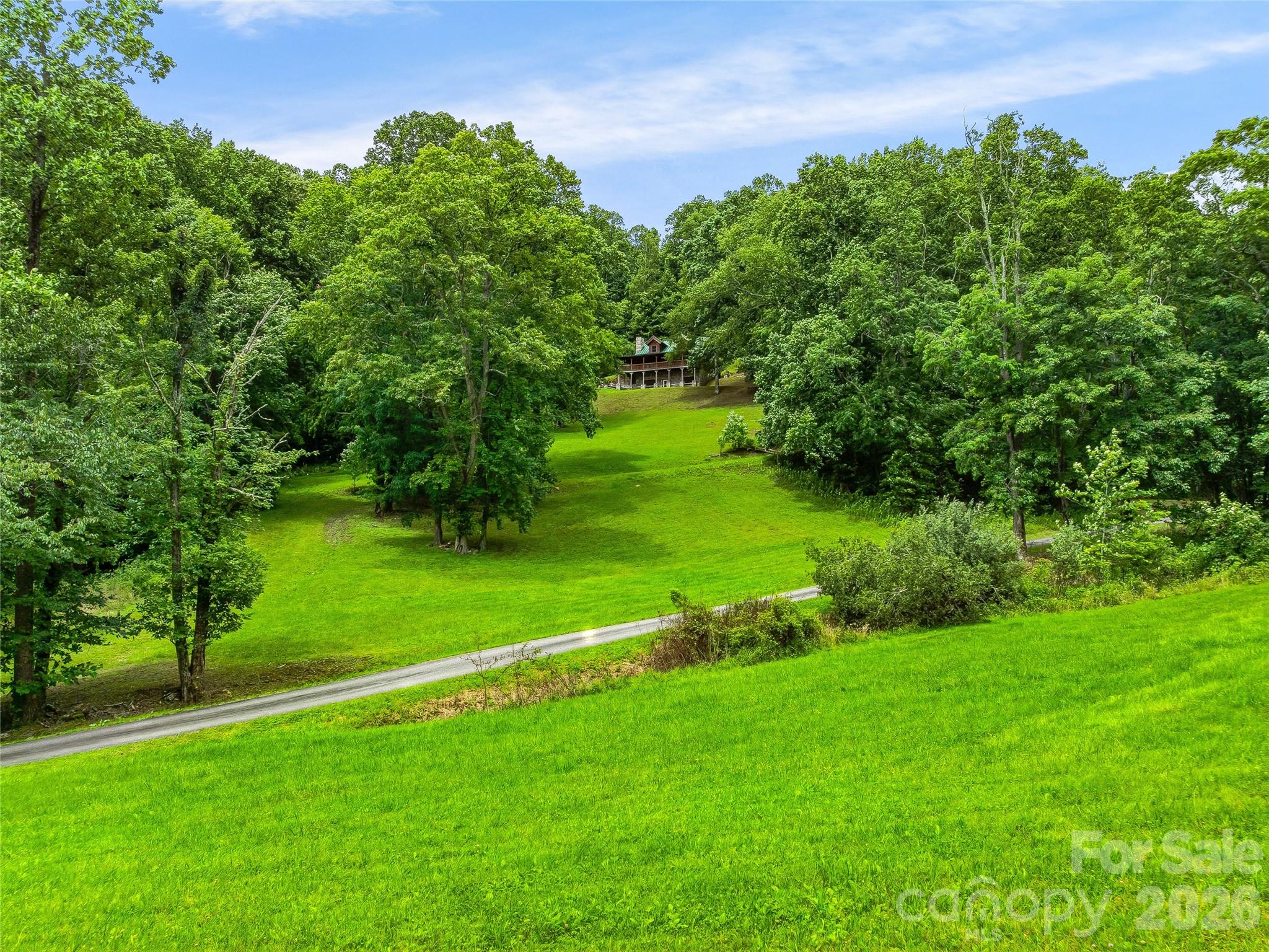 961 Wilson Branch Road — Mars Hill