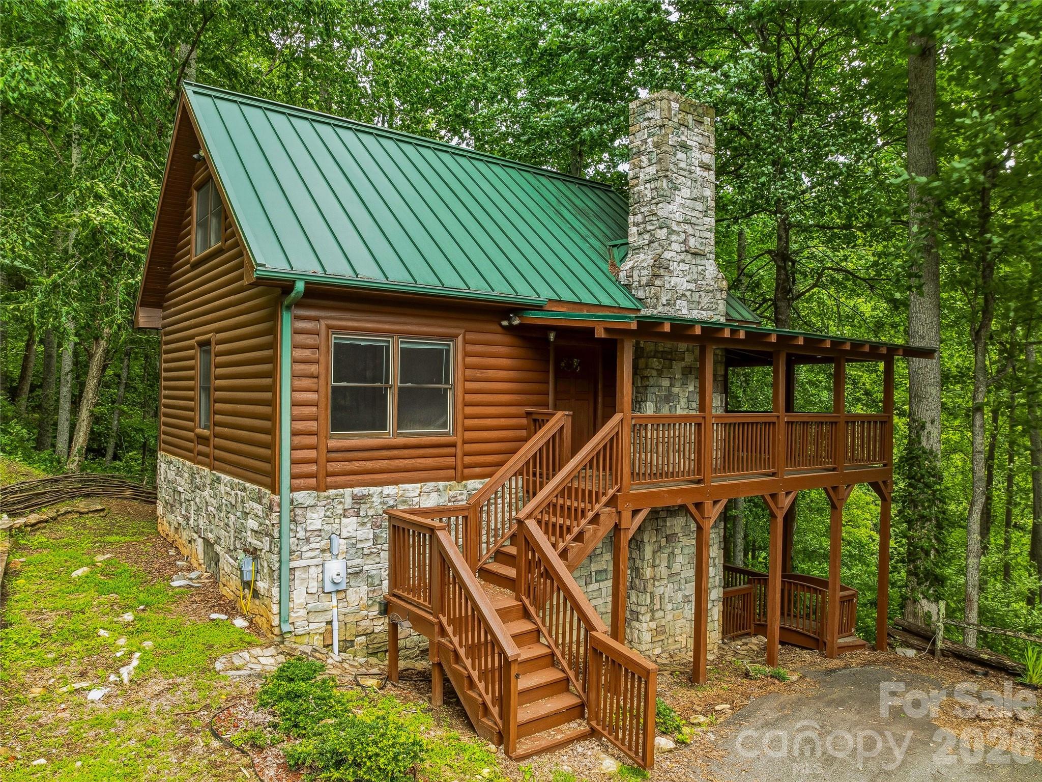 961 Wilson Branch Road — Mars Hill