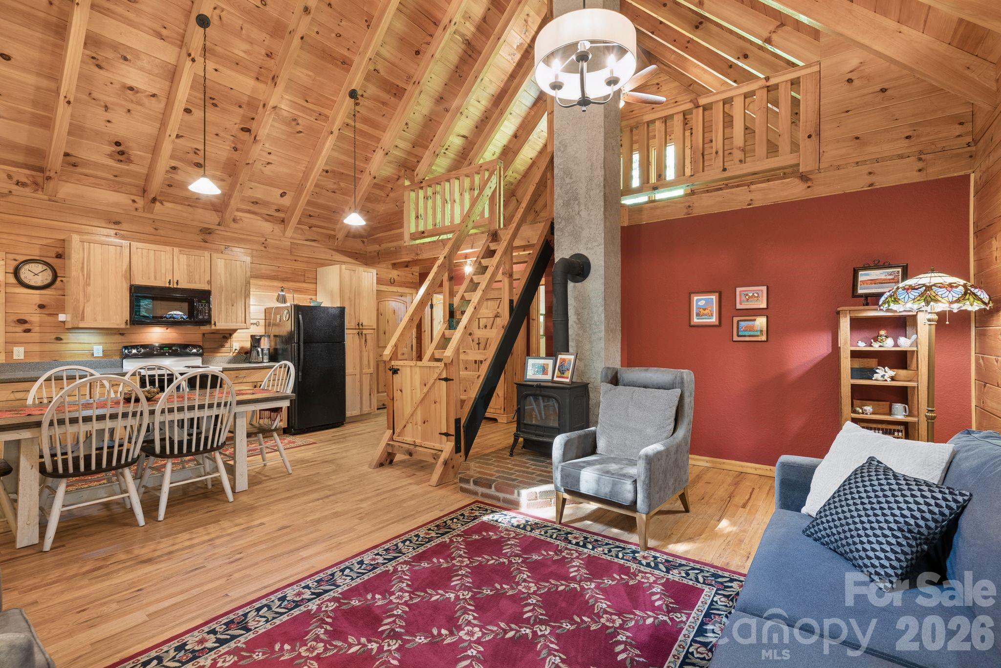 89 Apgar Road — Candler