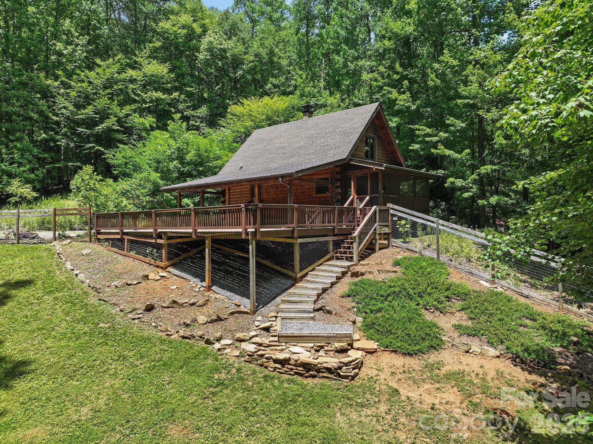 89 Apgar Road — Candler