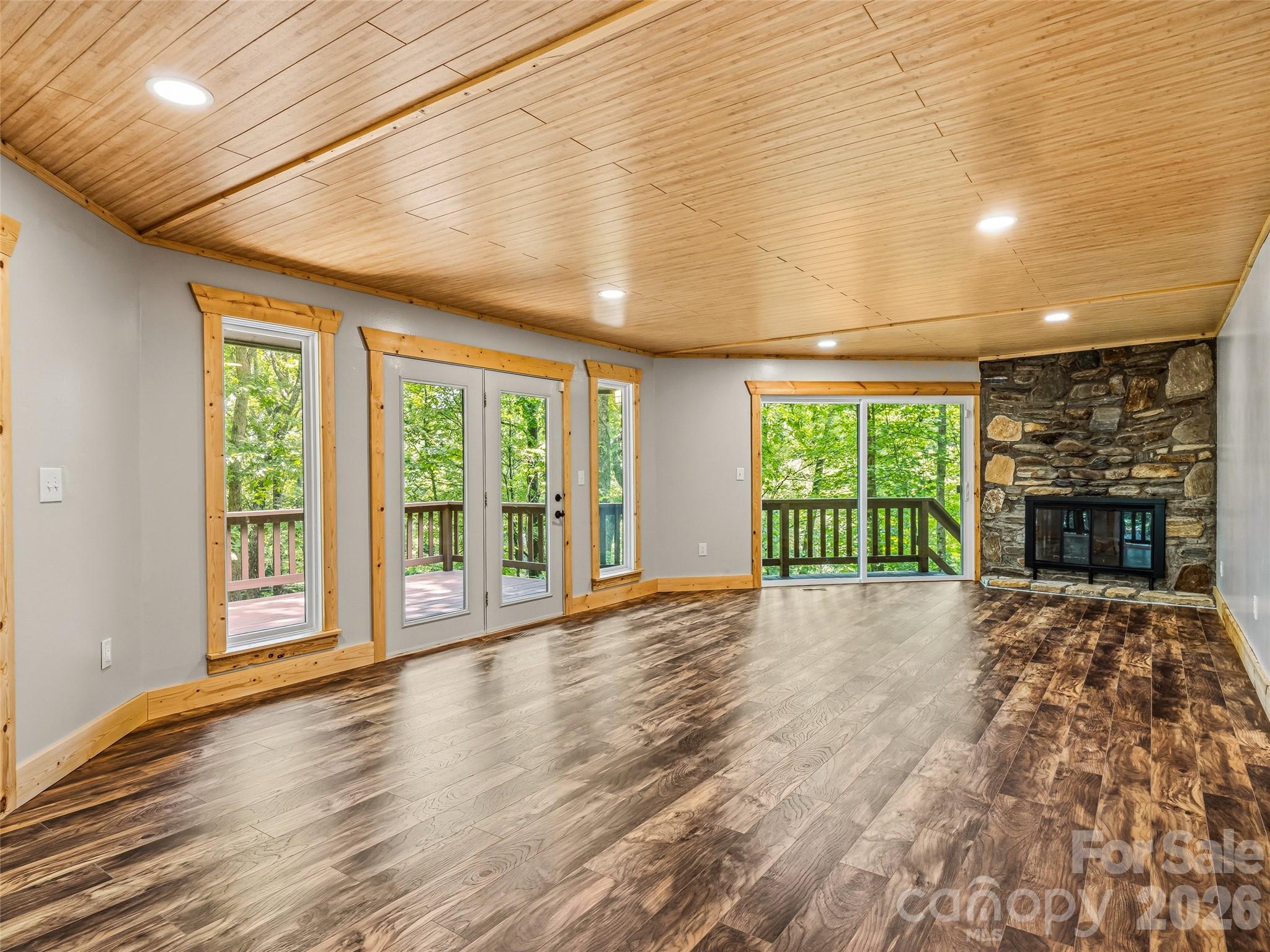 785 Pisgah Forest Drive — Pisgah Forest