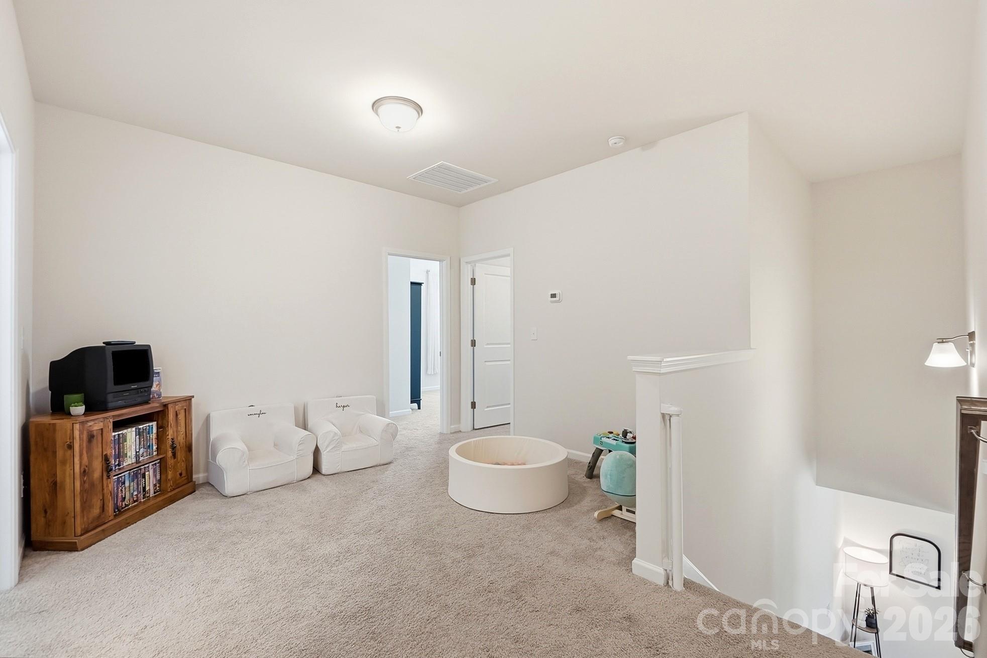 6023 Busch Way — Midland