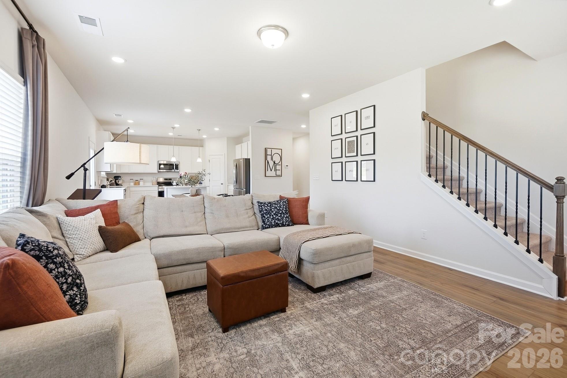 6023 Busch Way — Midland