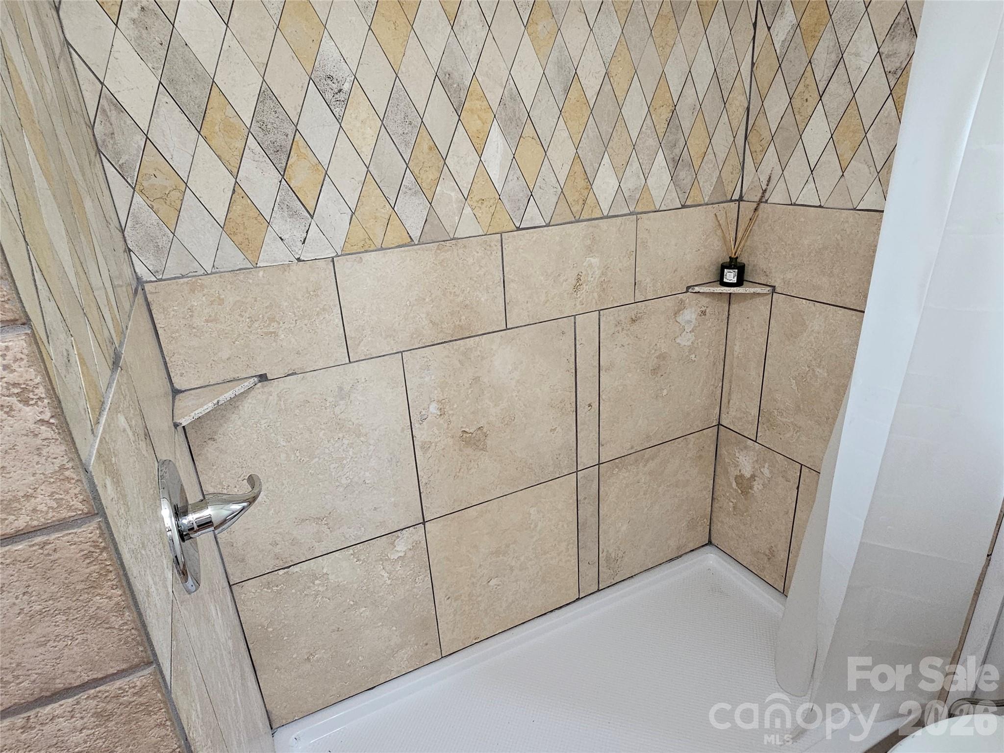516 John Swofford Road — Nebo