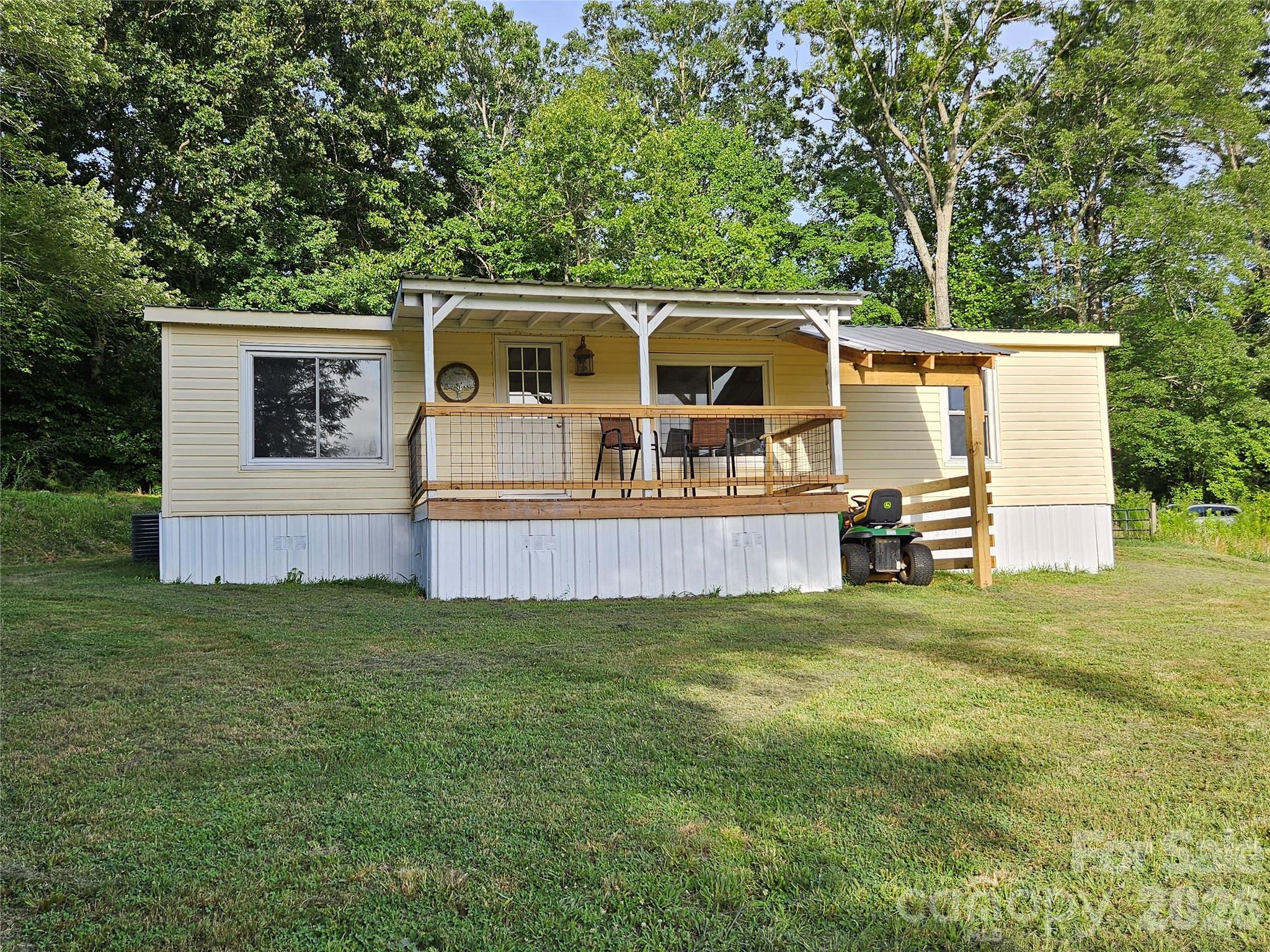 516 John Swofford Road — Nebo