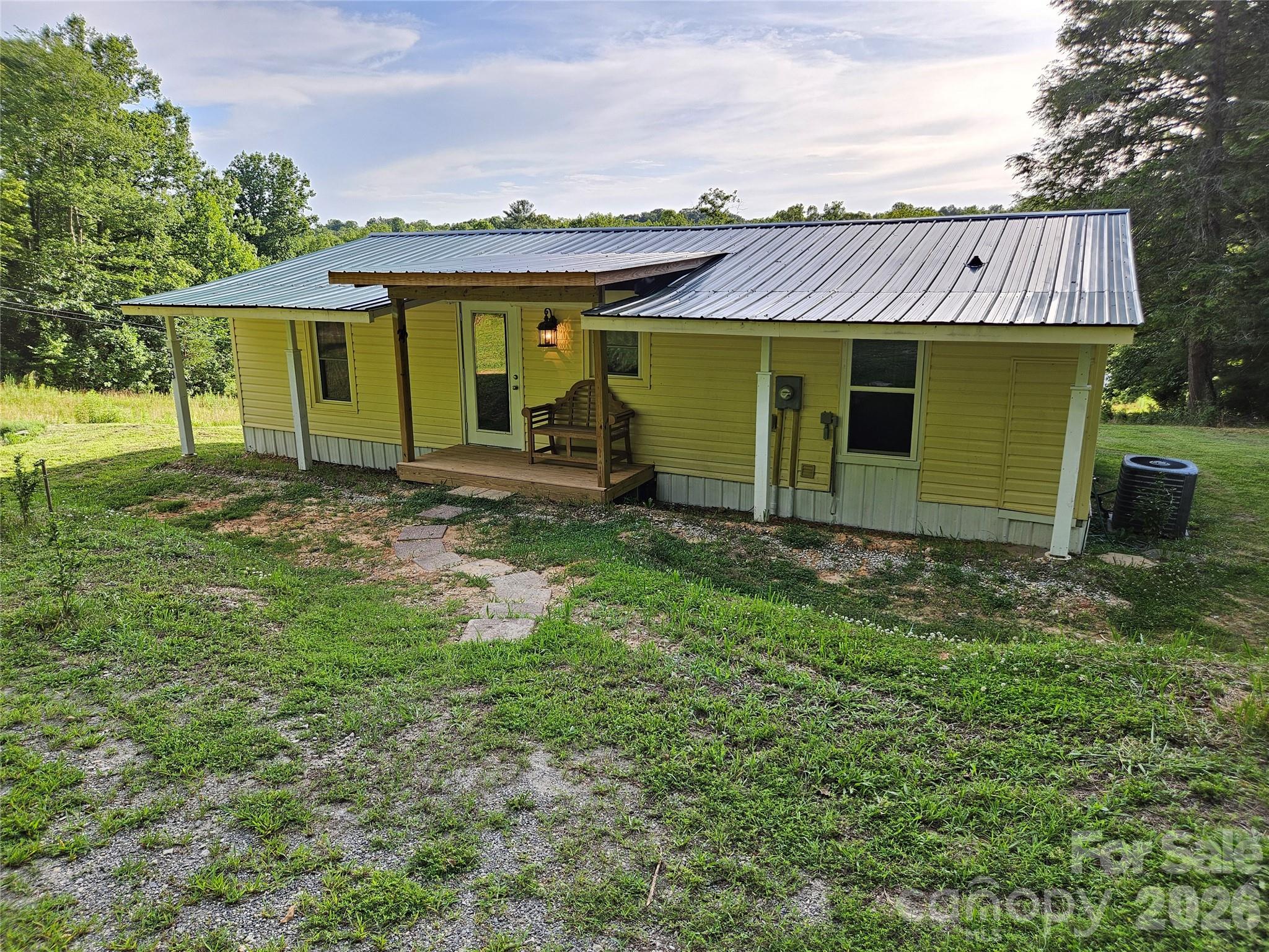 516 John Swofford Road — Nebo