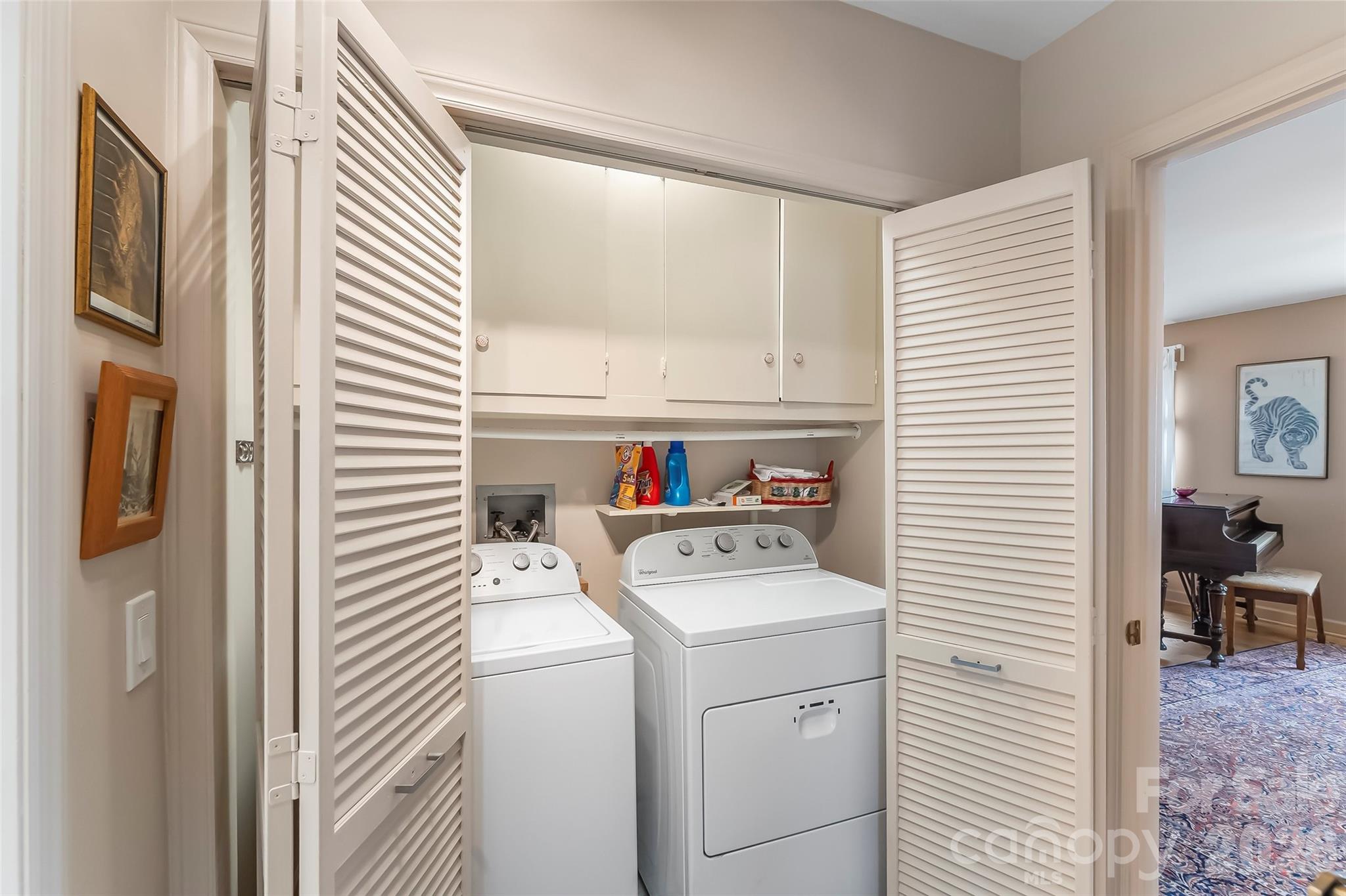 137 Exeter Court — Hendersonville
