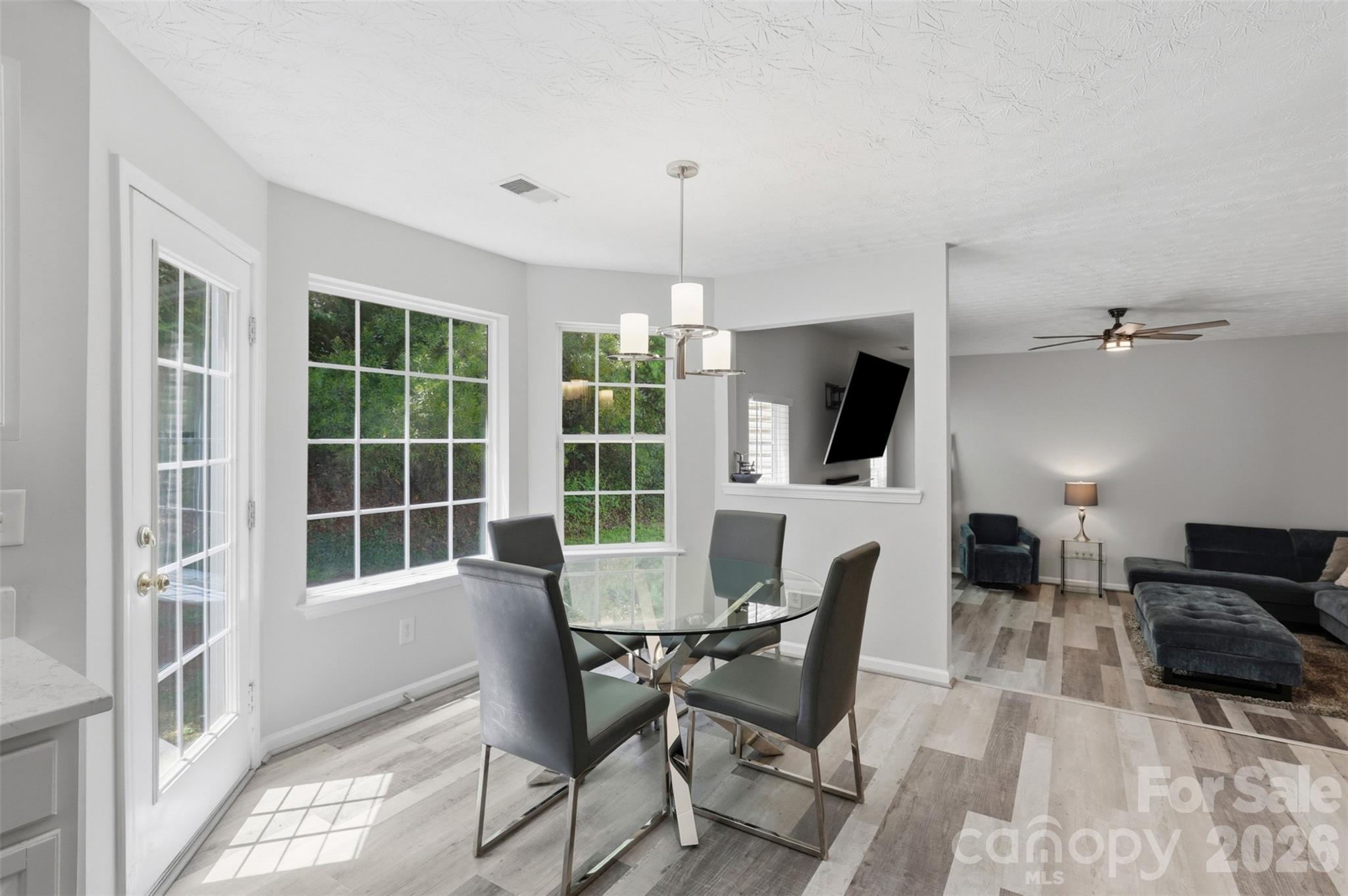 4923 Eagle Creek Drive — Charlotte