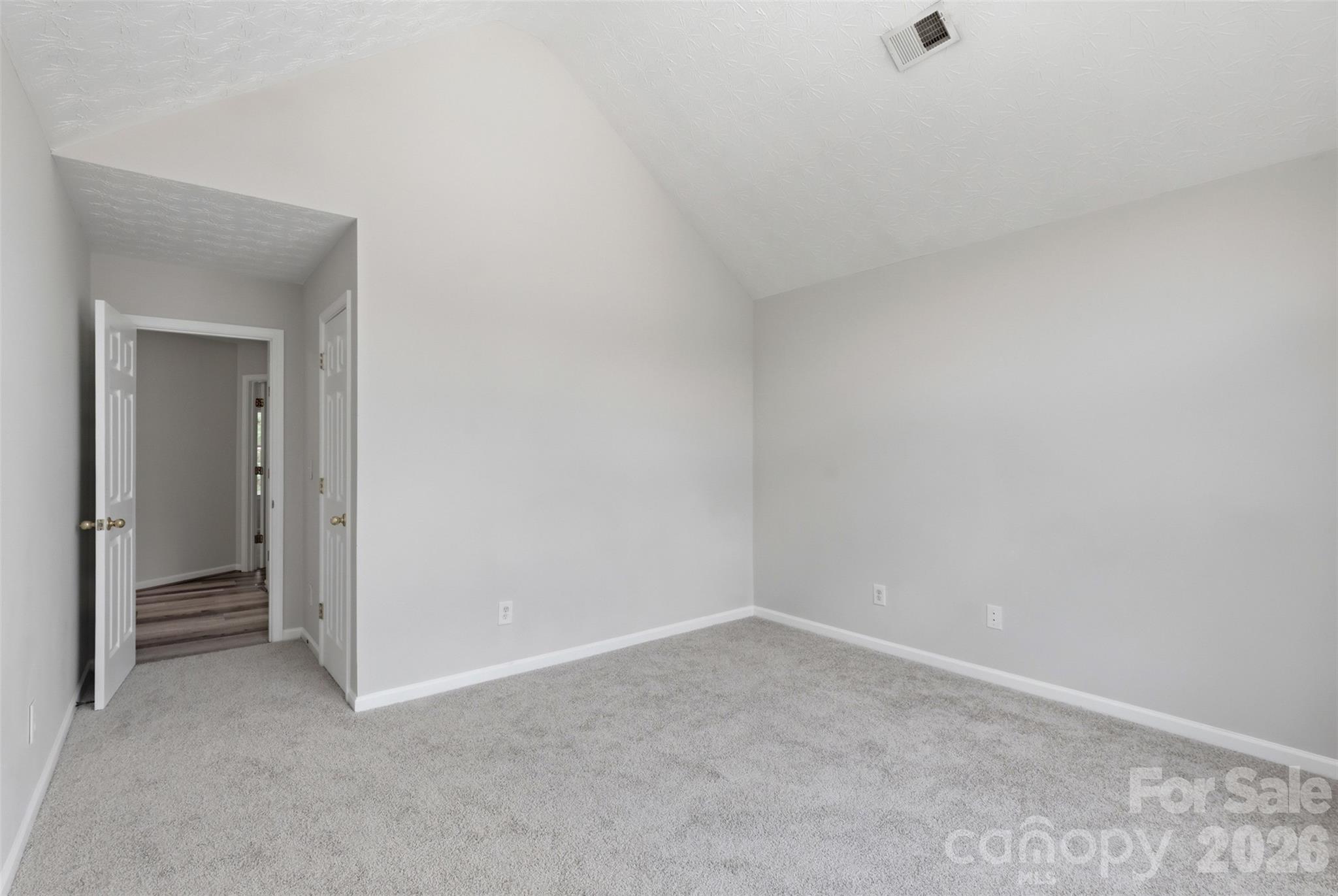 4923 Eagle Creek Drive — Charlotte