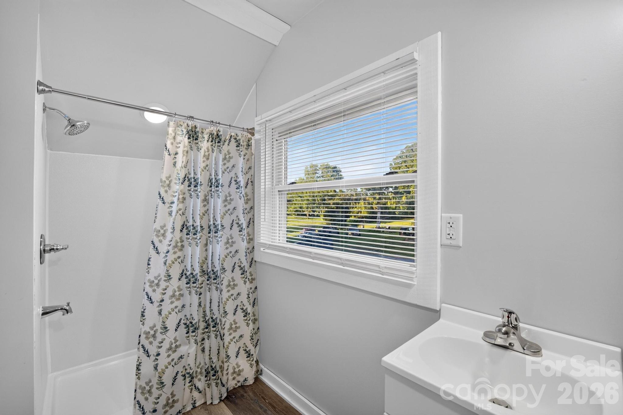 1532 Orchard Drive — Lenoir