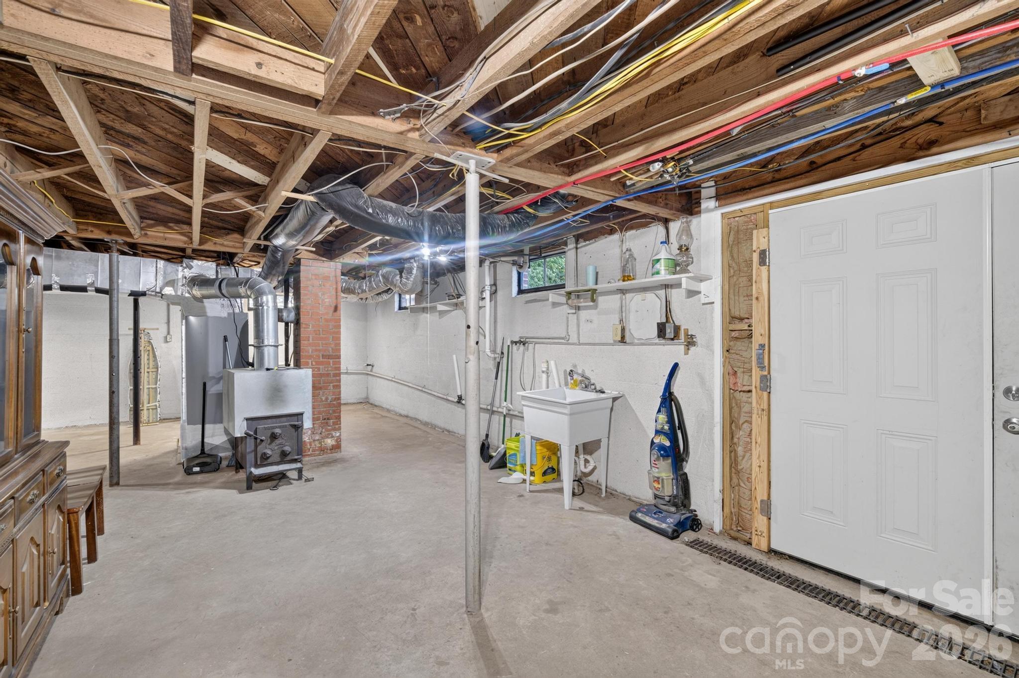 1532 Orchard Drive — Lenoir