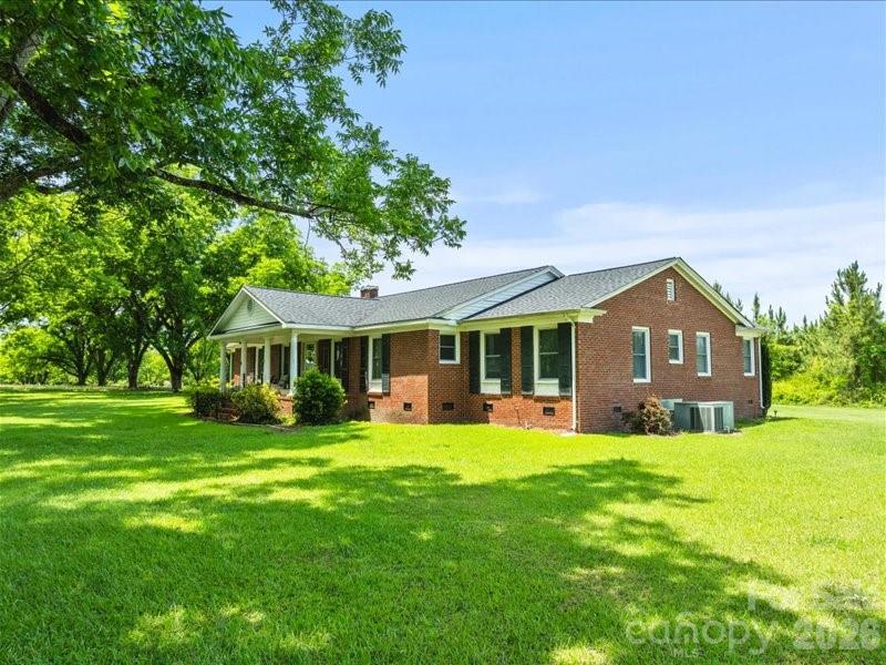464 Lark Road — Cheraw