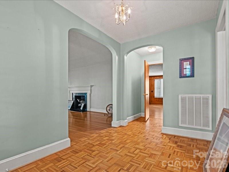 464 Lark Road — Cheraw
