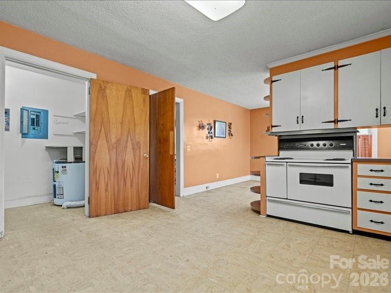 464 Lark Road — Cheraw