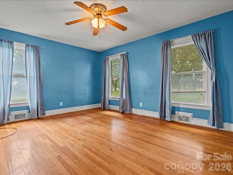 464 Lark Road — Cheraw