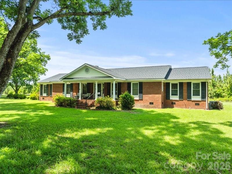 464 Lark Road — Cheraw