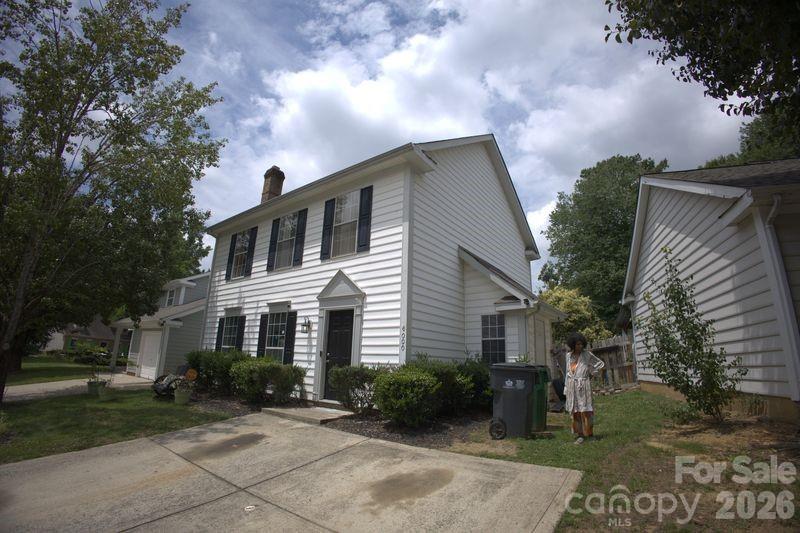 6000 Bayswater Lane — Charlotte