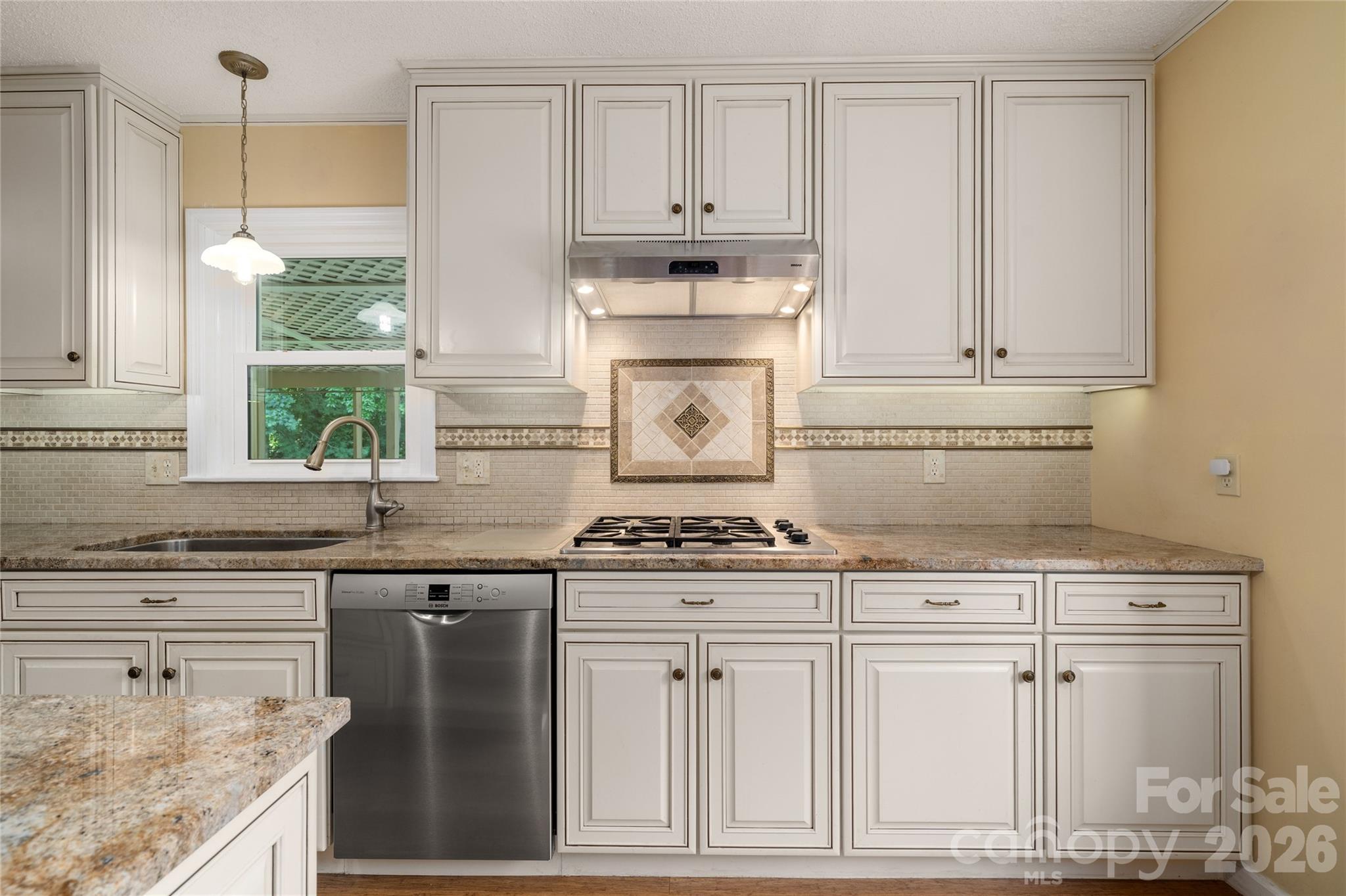 15 Carriage Court — Hendersonville
