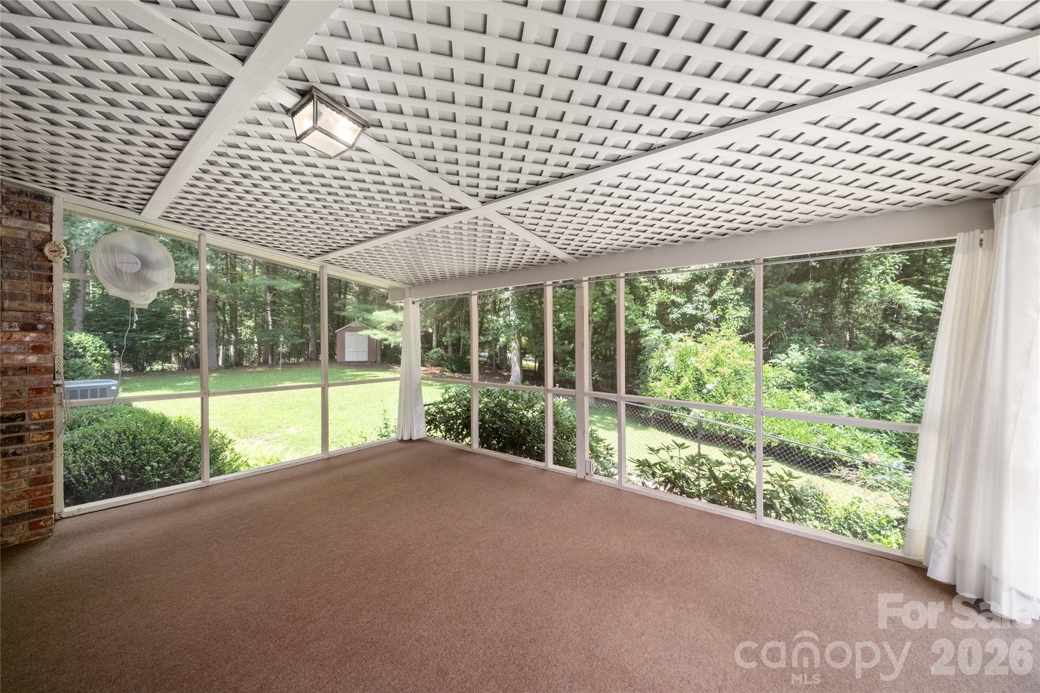 15 Carriage Court — Hendersonville