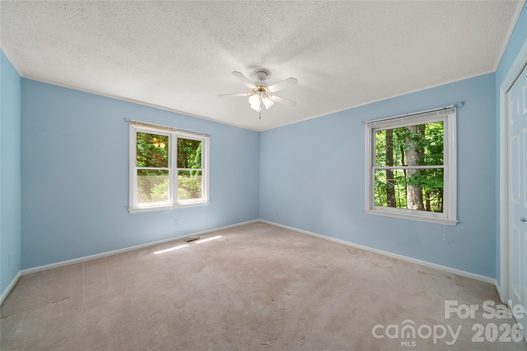 15 Carriage Court — Hendersonville
