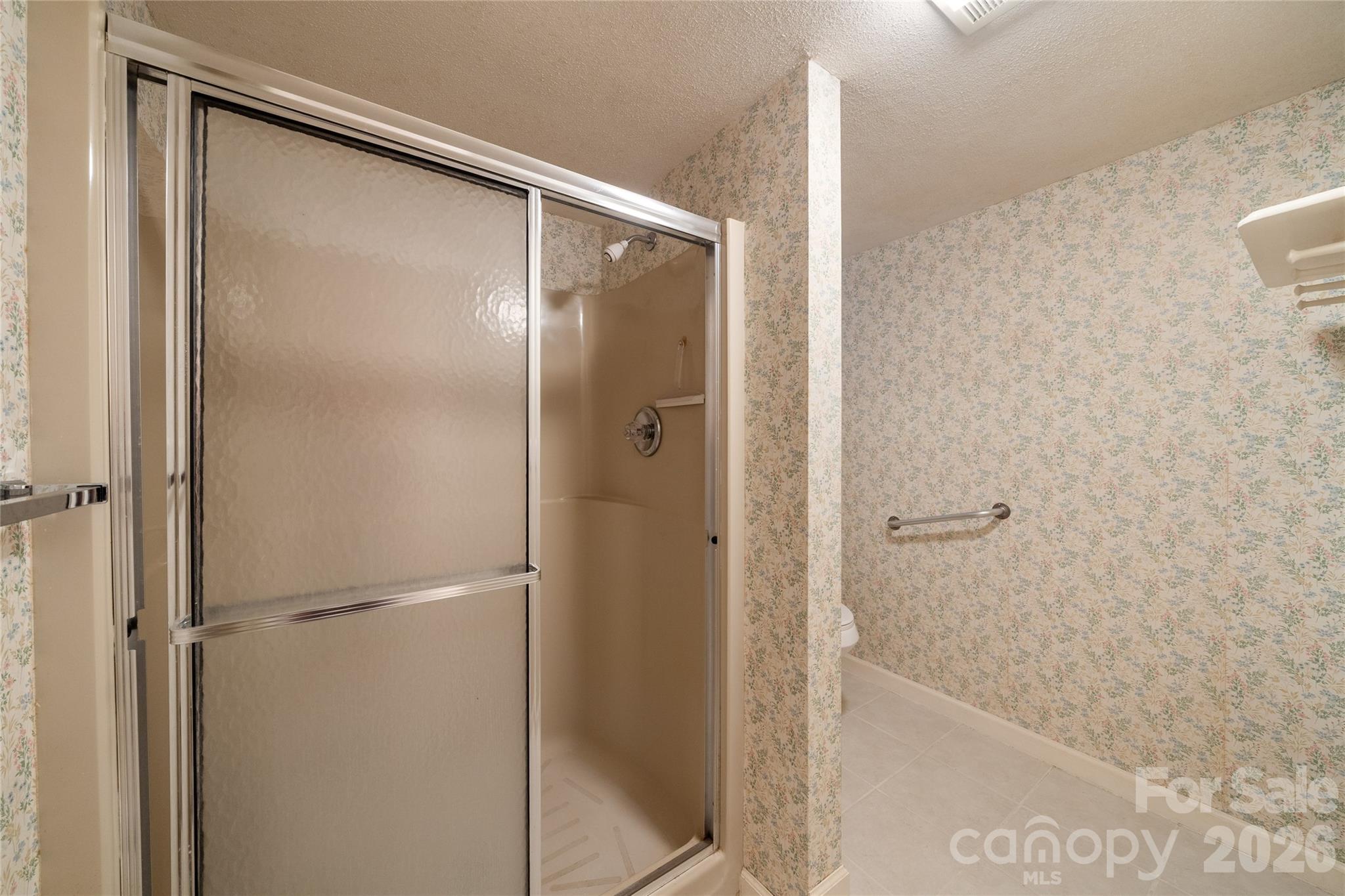 15 Carriage Court — Hendersonville