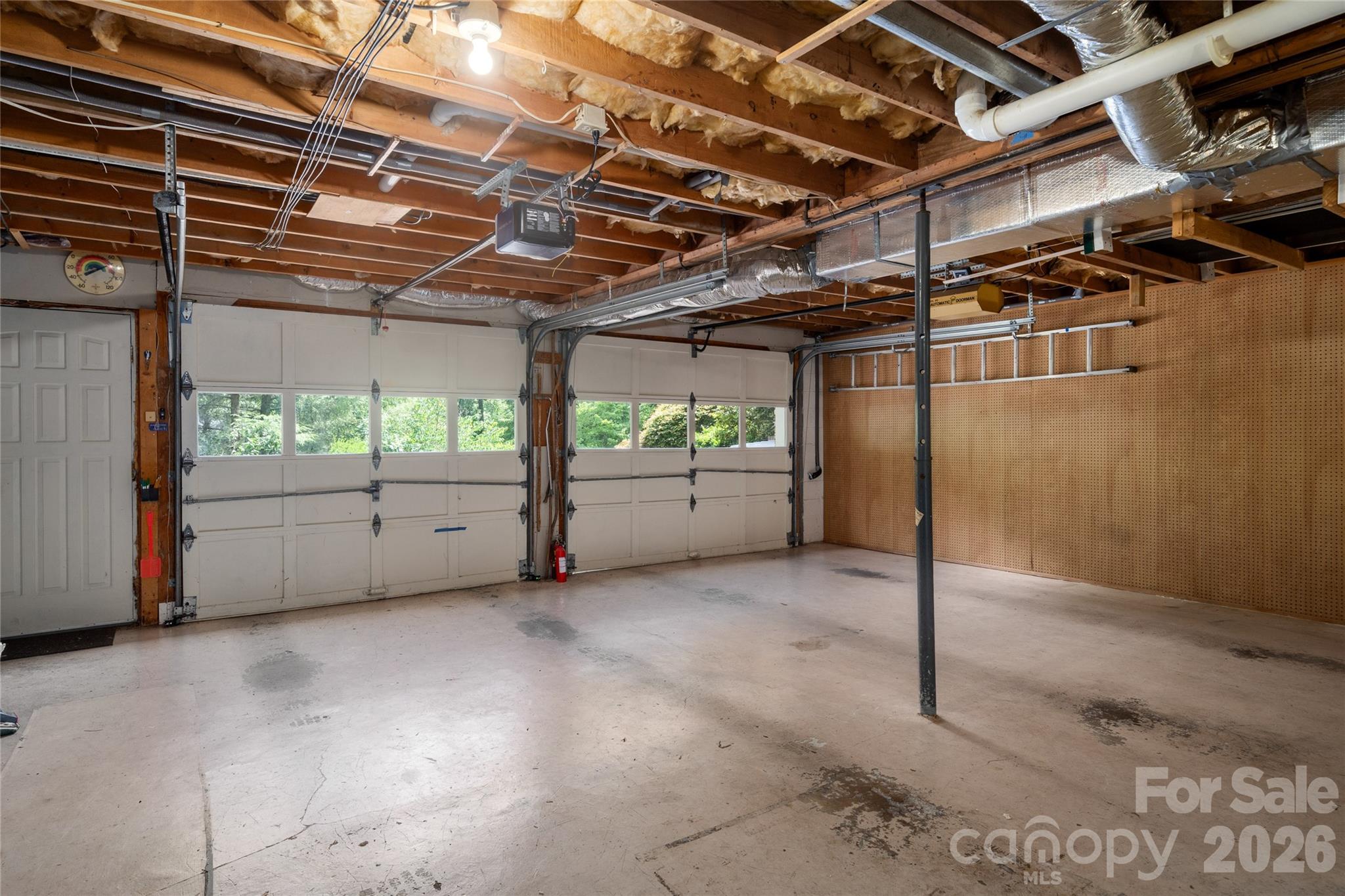 15 Carriage Court — Hendersonville
