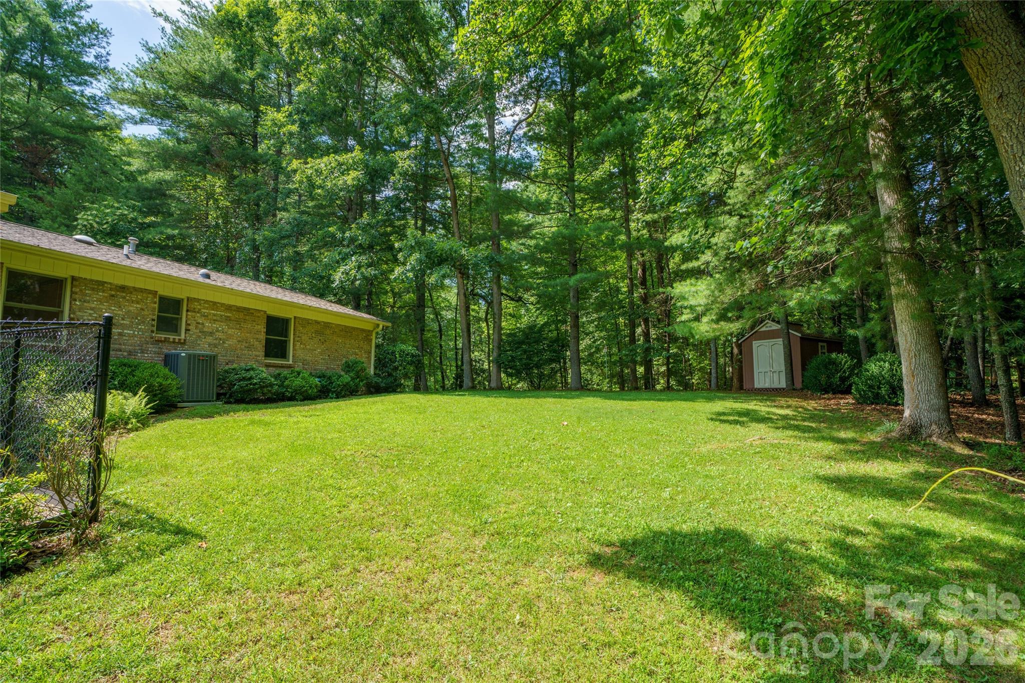 15 Carriage Court — Hendersonville
