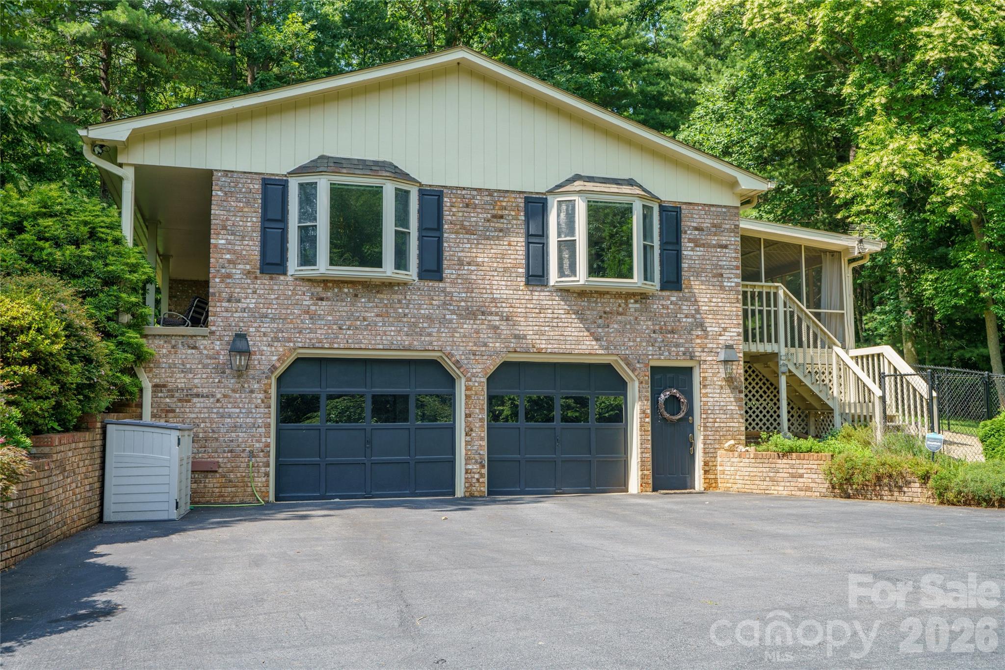 15 Carriage Court — Hendersonville