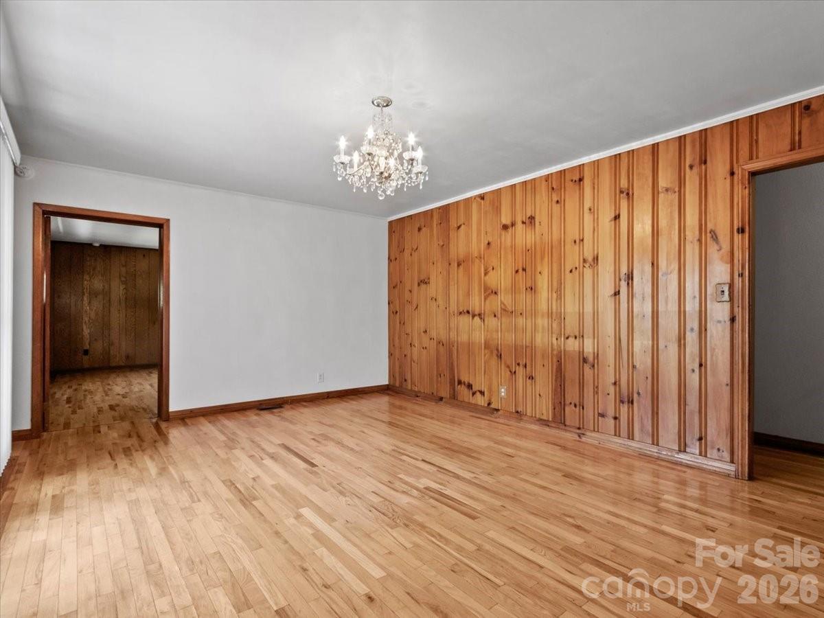 39 Hawthorne Lane — Burnsville