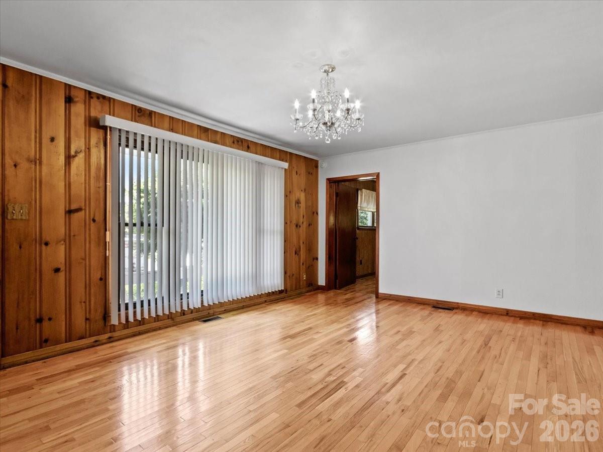 39 Hawthorne Lane — Burnsville