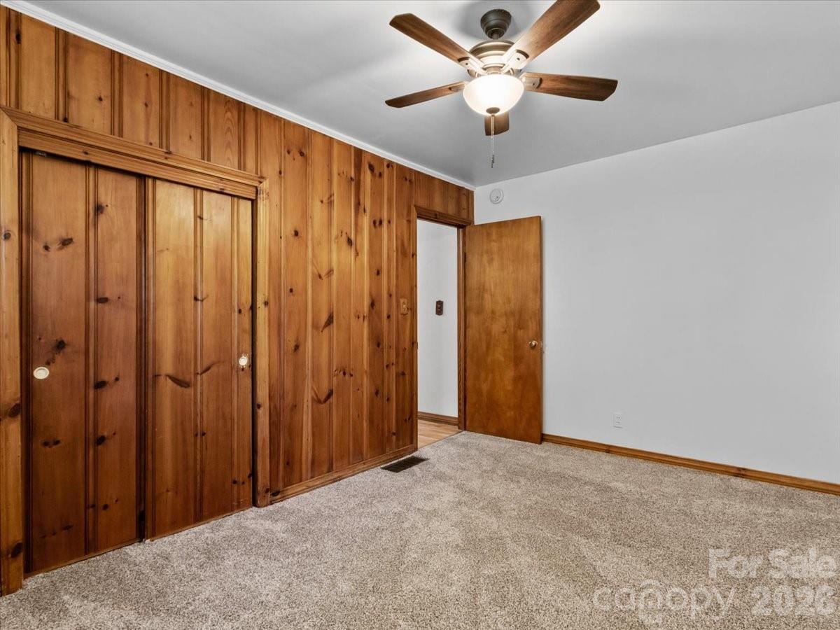 39 Hawthorne Lane — Burnsville