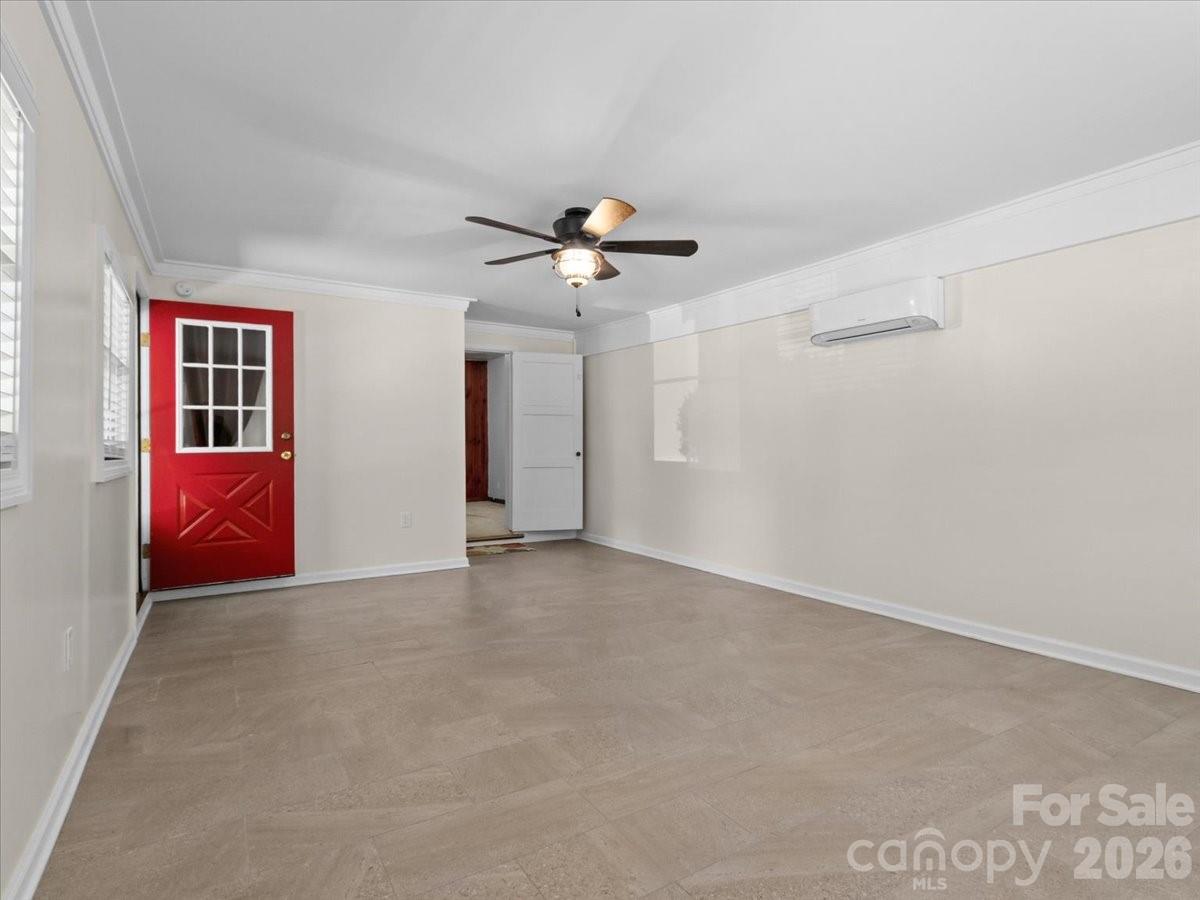 39 Hawthorne Lane — Burnsville